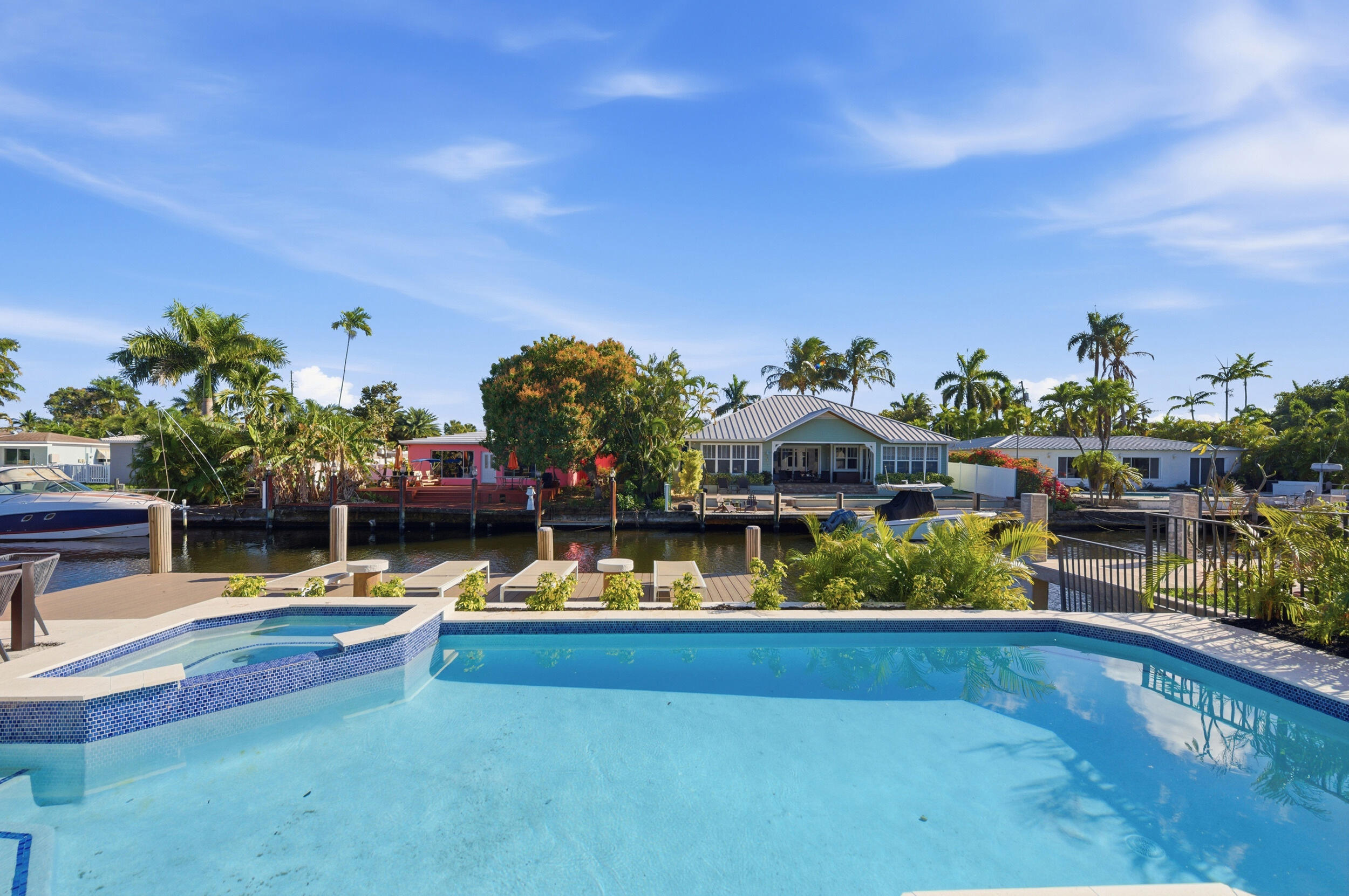 1308 Avocado Fort Lauderdale, FL 33315