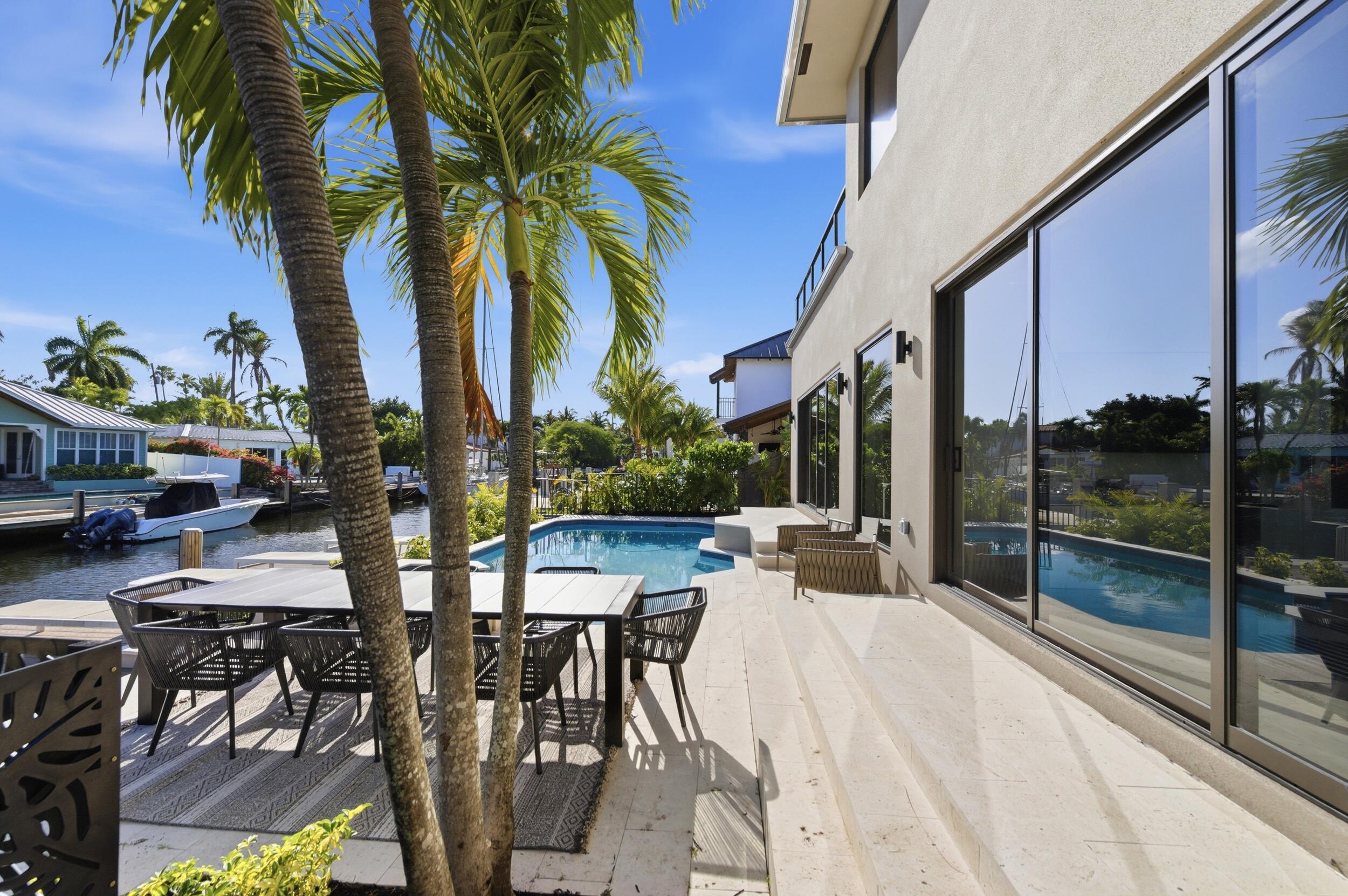 1308 Avocado Fort Lauderdale, FL 33315