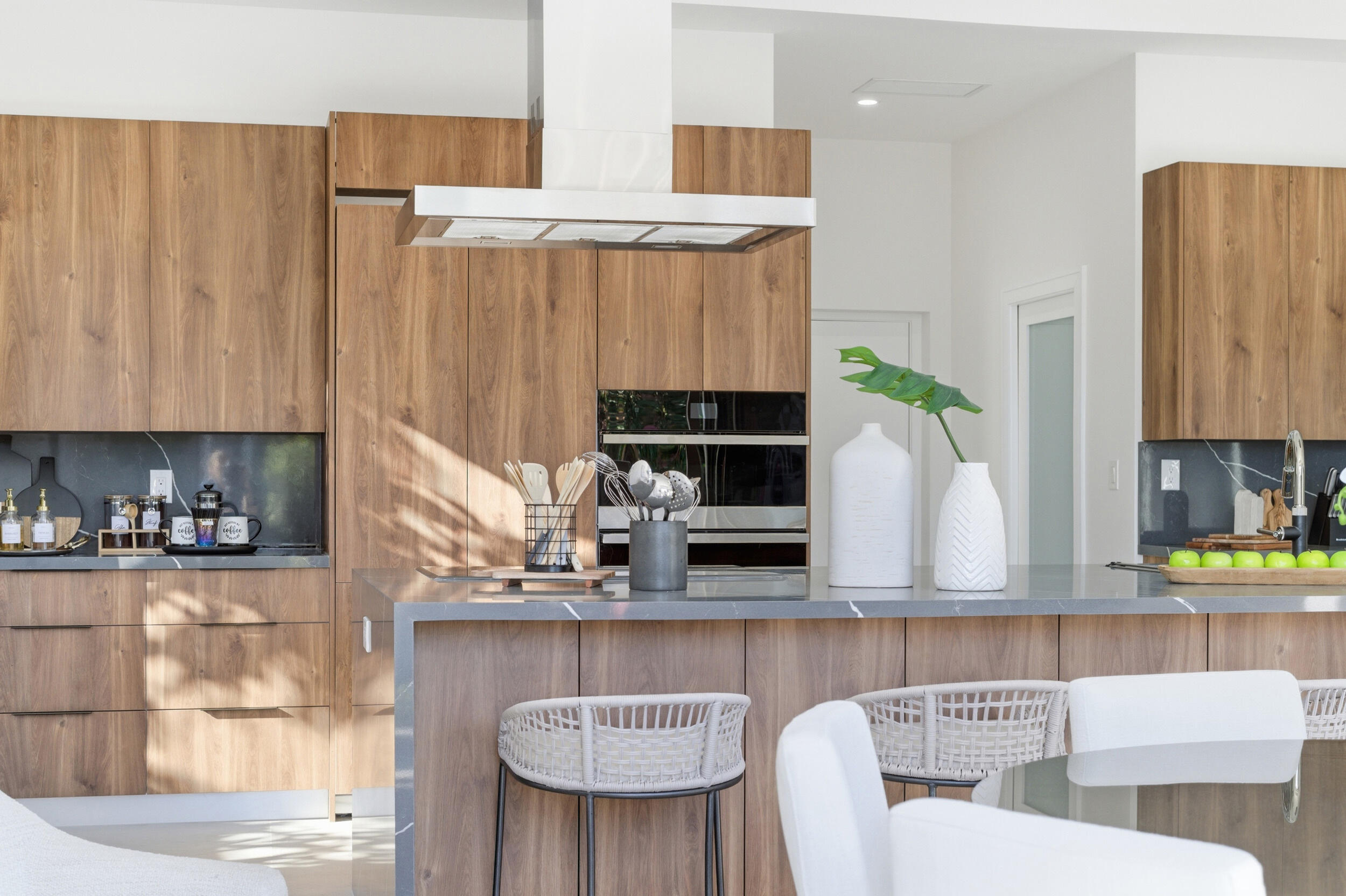 1308 Avocado Fort Lauderdale, FL 33315