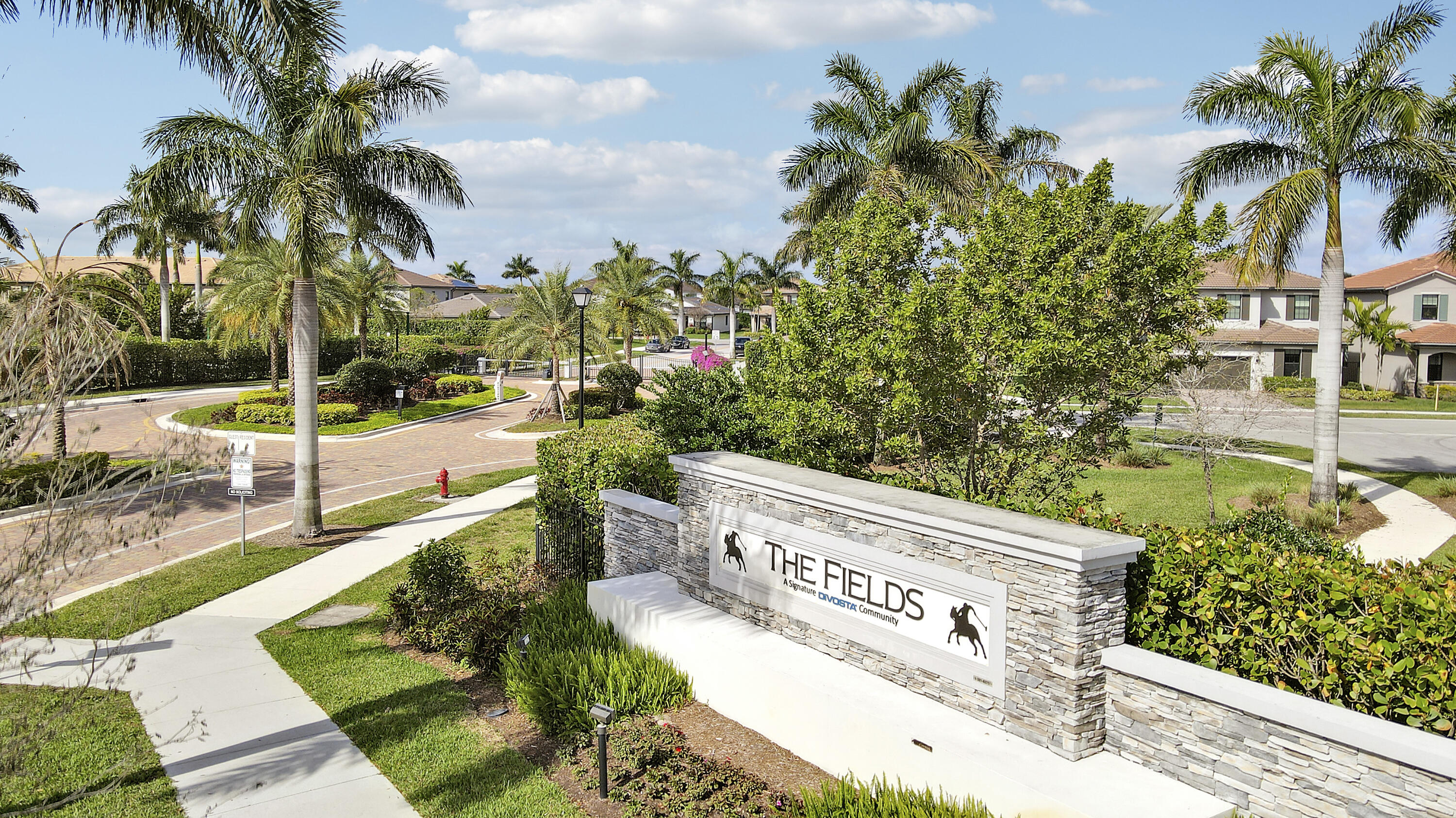 4795 Chantilly Wellington, FL 33467