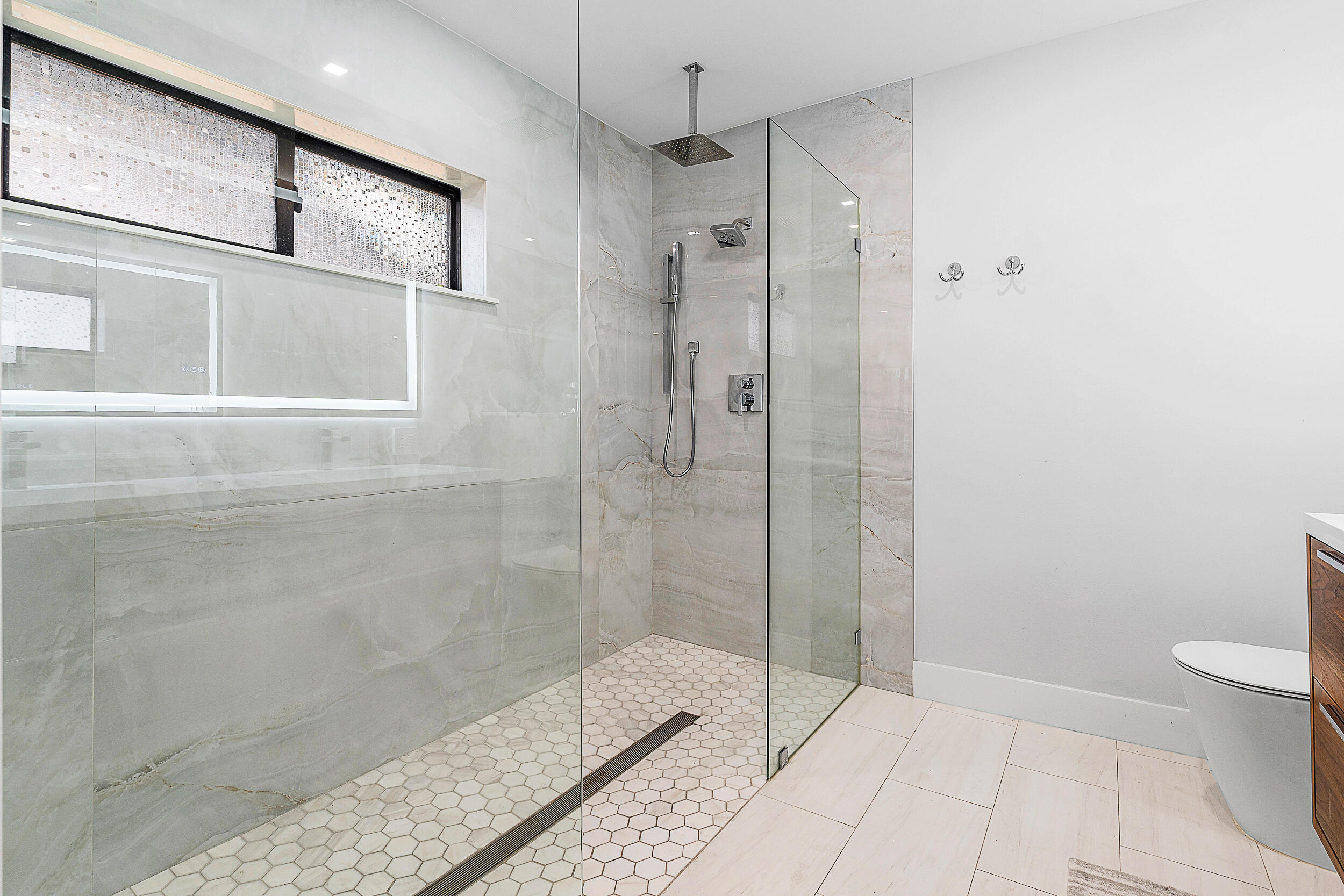 1250 NE 27th Pompano Beach, FL 33062