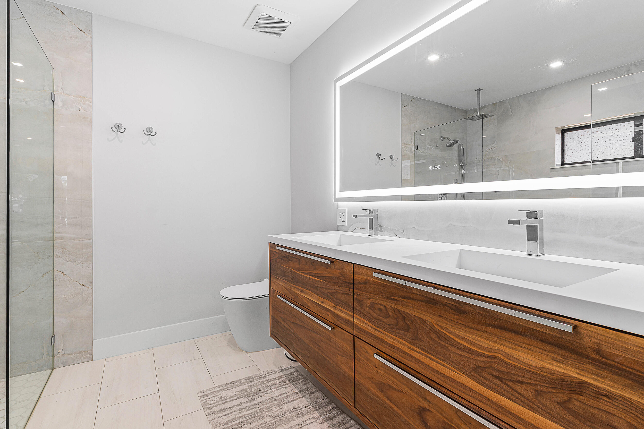 1250 NE 27th Pompano Beach, FL 33062