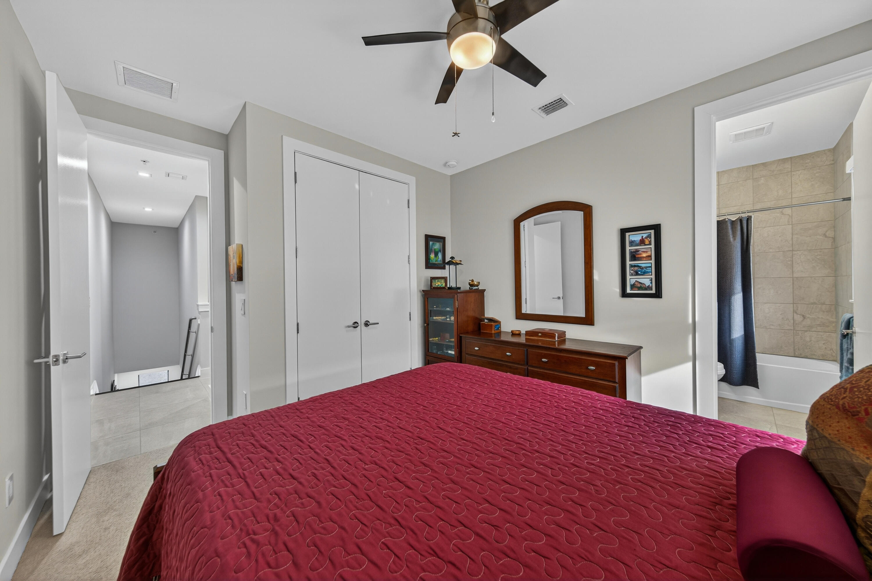 615 NE 22nd Wilton Manors, FL 33305