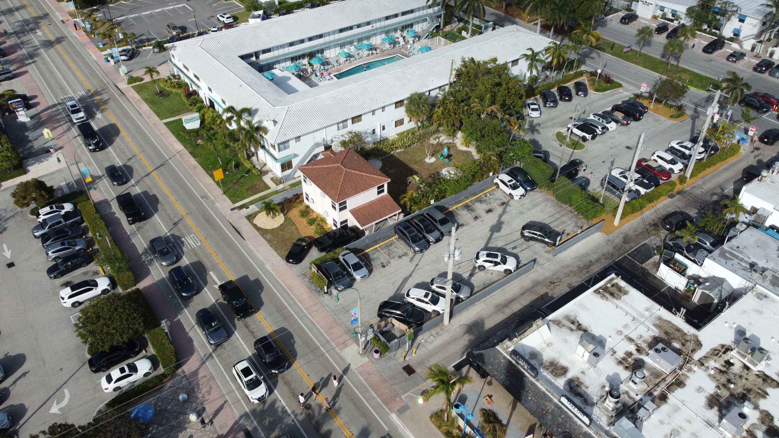 4412 N Ocean Fort Lauderdale, FL 33308