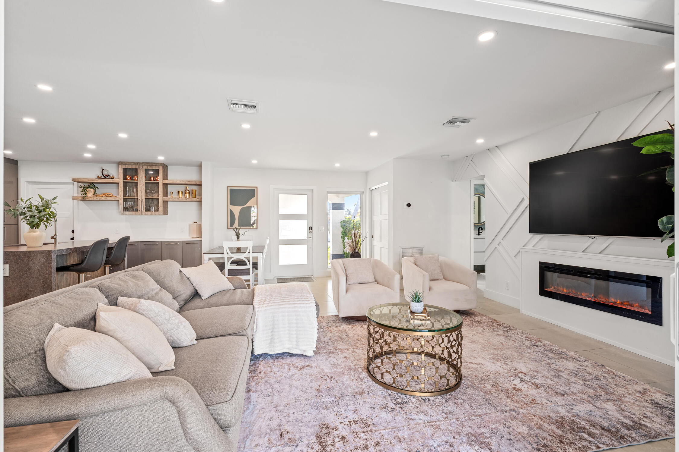 331 SE 6th Pompano Beach, FL 33060