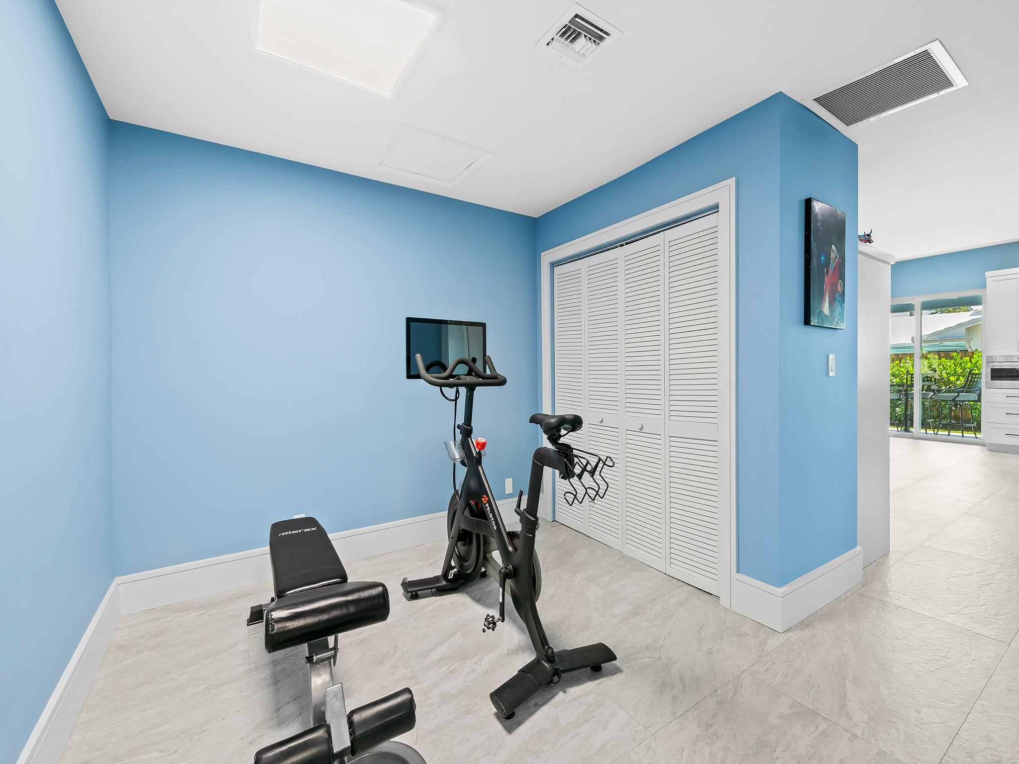 2754 NE 31st Lighthouse Point, FL 33064