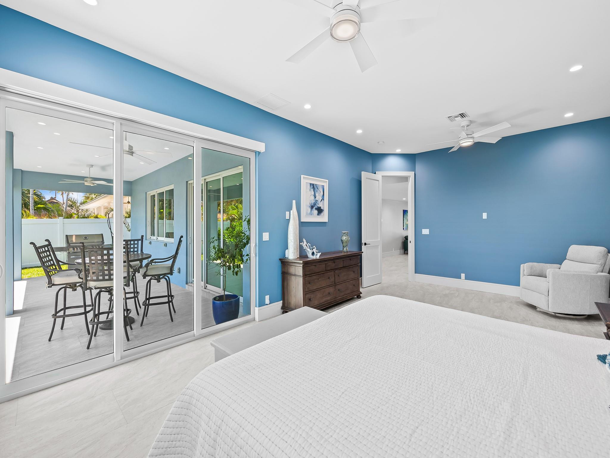 2754 NE 31st Lighthouse Point, FL 33064