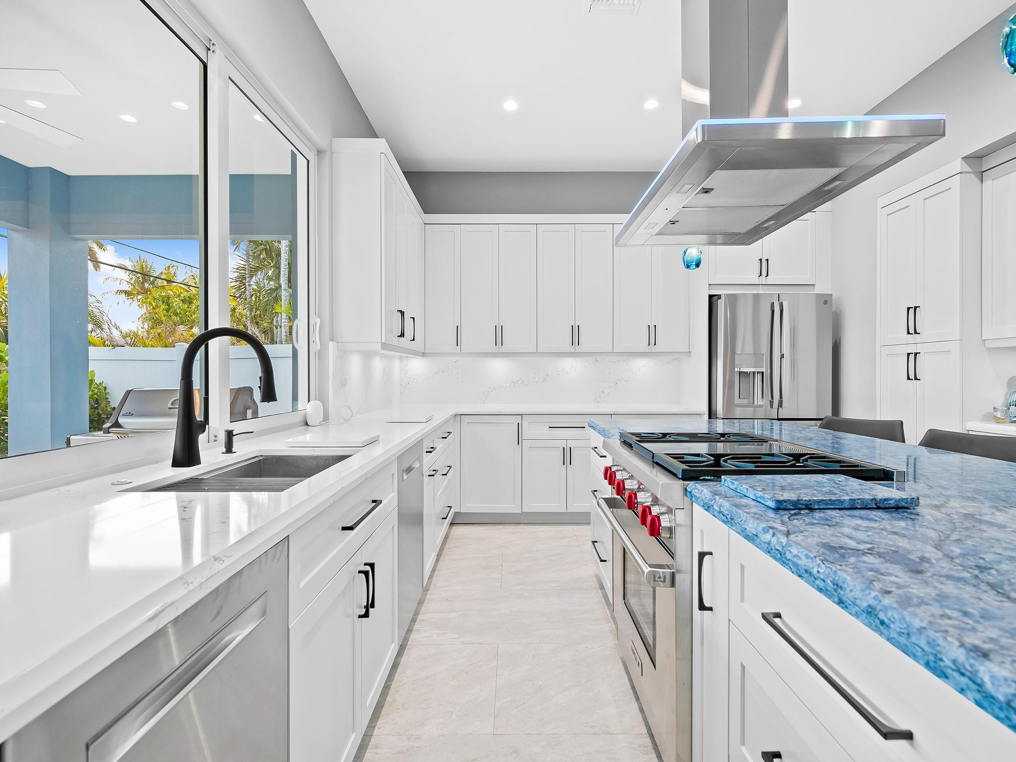2754 NE 31st Lighthouse Point, FL 33064