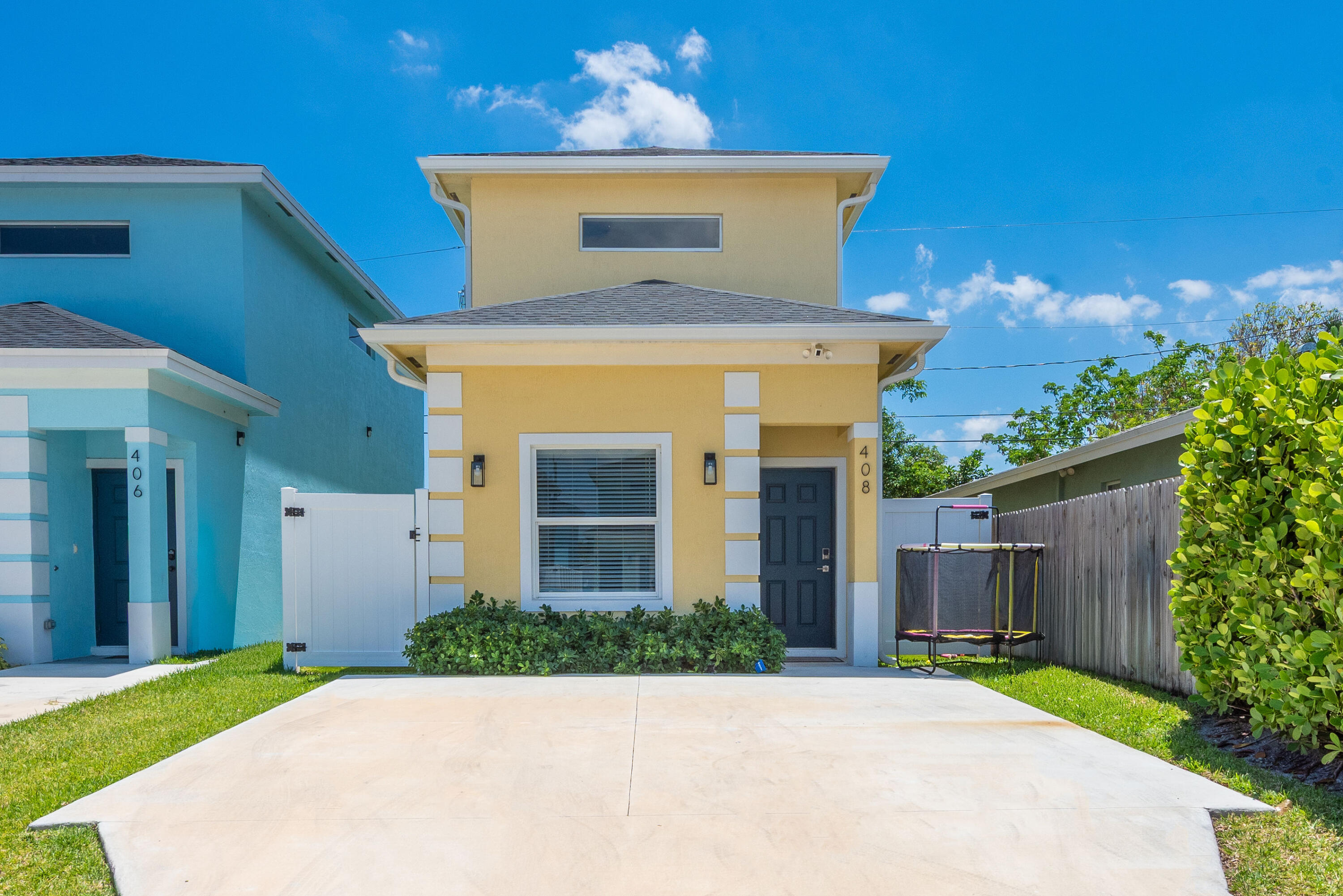 408 NW 12th