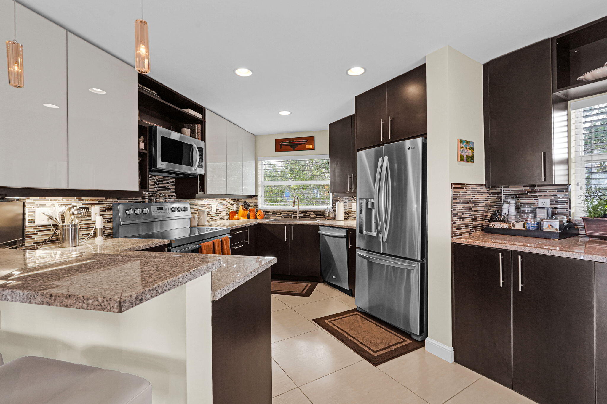818 SE 4th #505 Fort Lauderdale, FL 33301