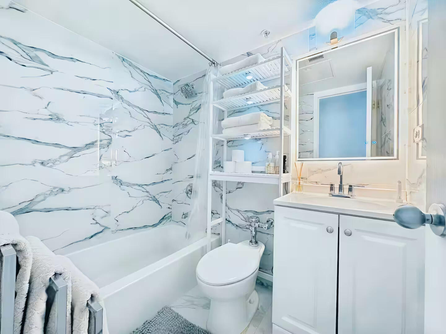 1500 Bay #1244s Miami Beach, FL 33139