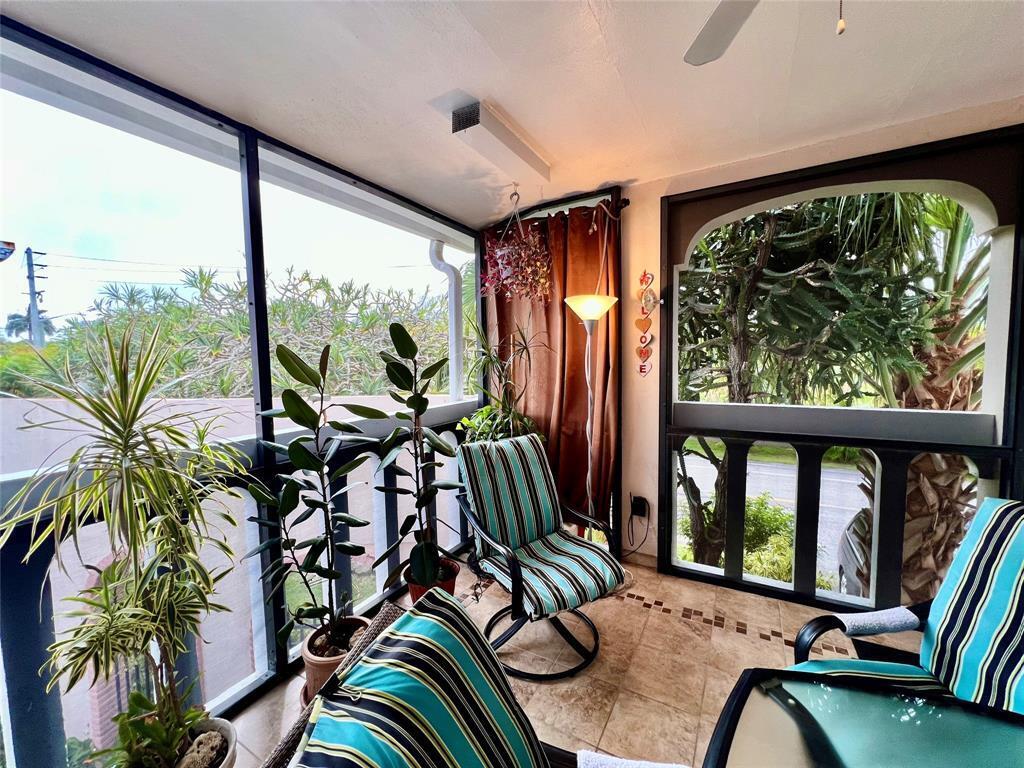 160 NE 8th #1b Hallandale Beach, FL 33009