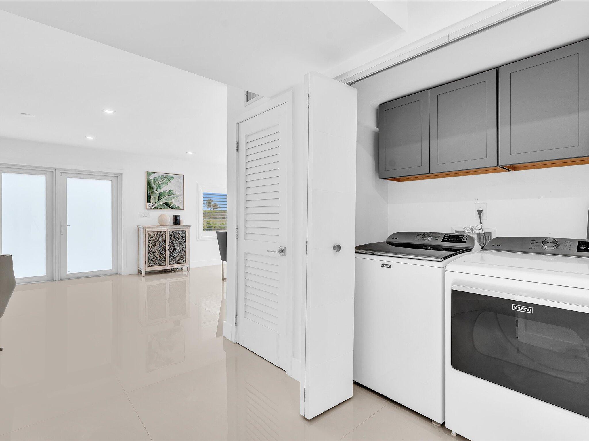 1903 Bay Pompano Beach, FL 33062