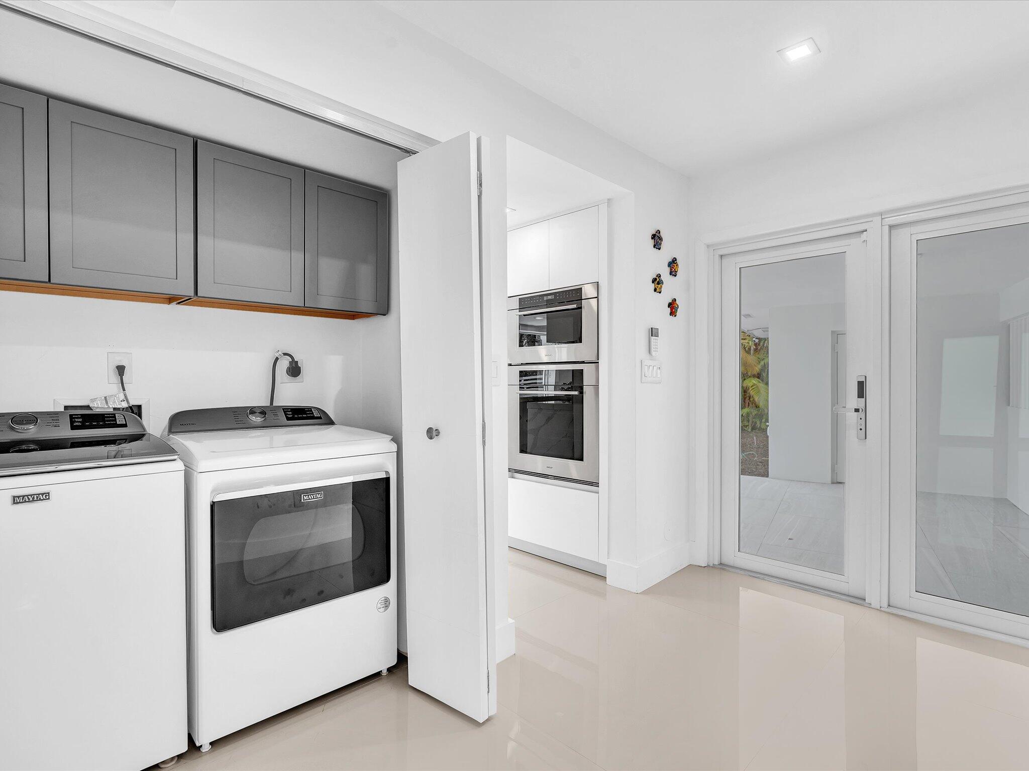 1903 Bay Pompano Beach, FL 33062
