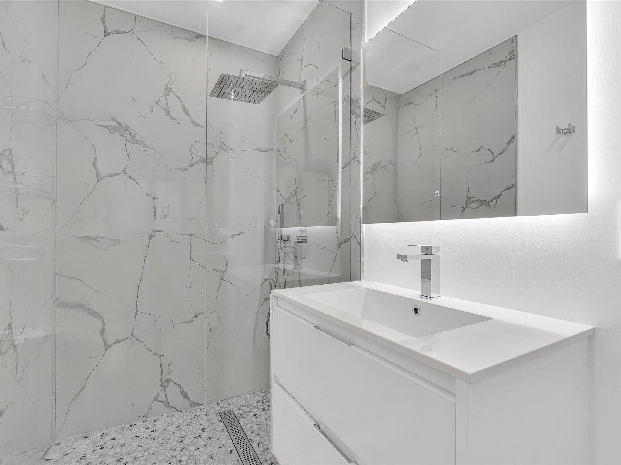 1903 Bay Pompano Beach, FL 33062