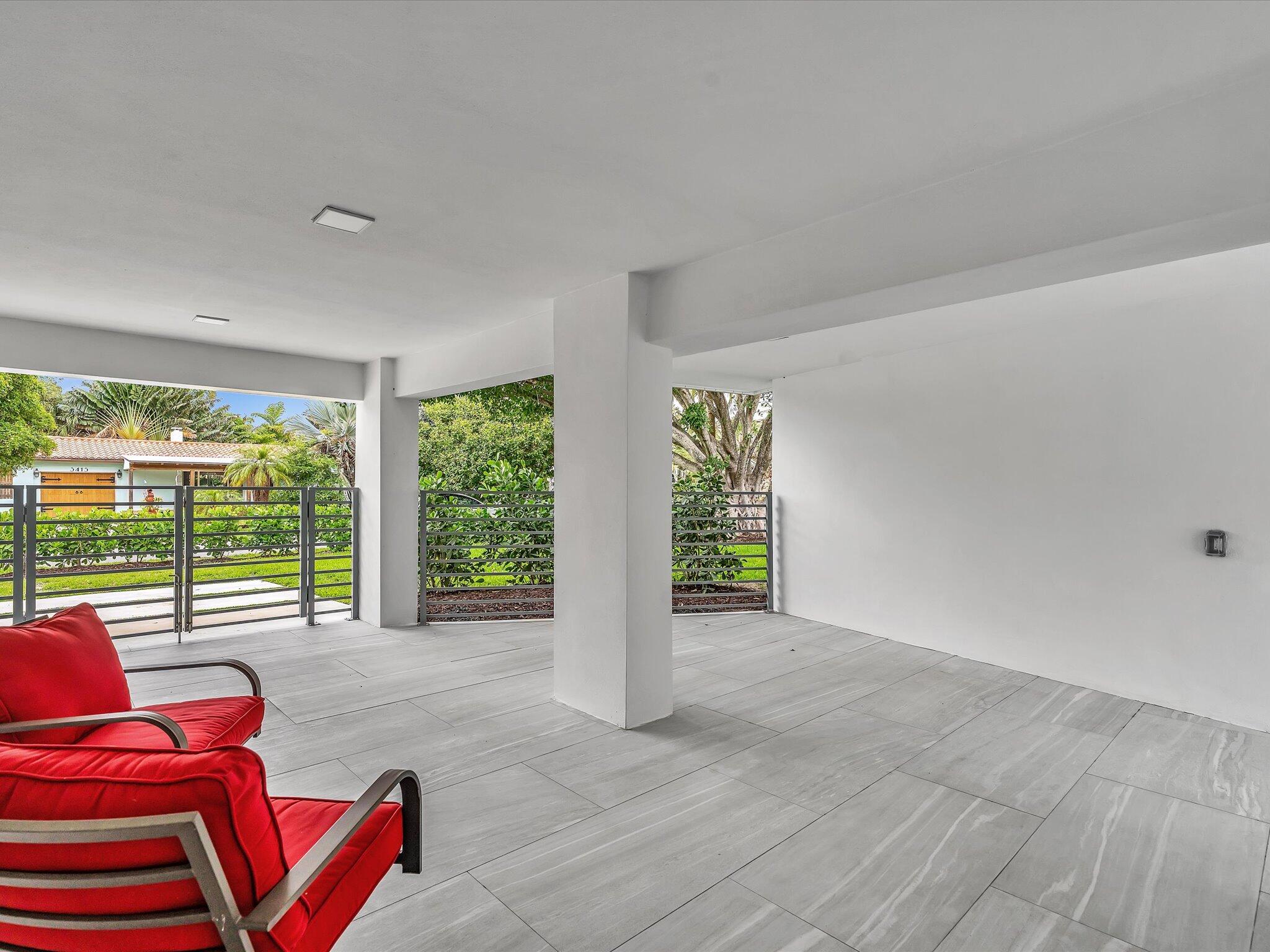 1903 Bay Pompano Beach, FL 33062