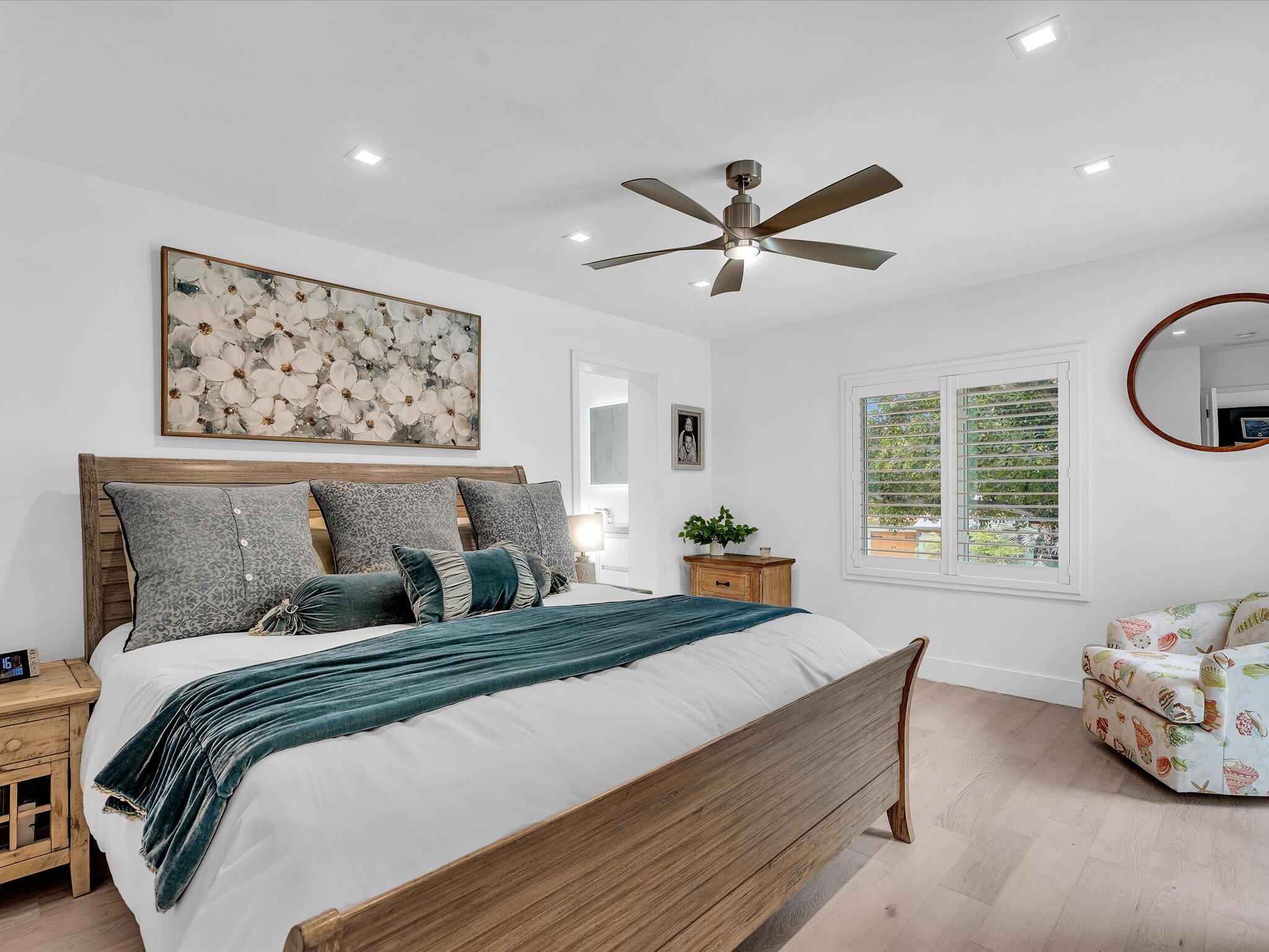 1903 Bay Pompano Beach, FL 33062