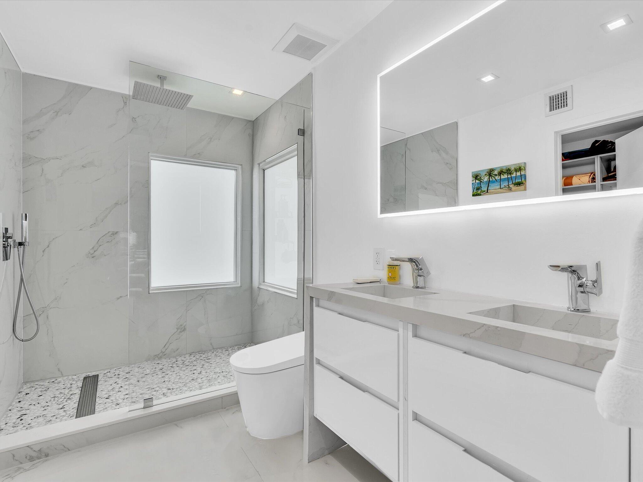 1903 Bay Pompano Beach, FL 33062