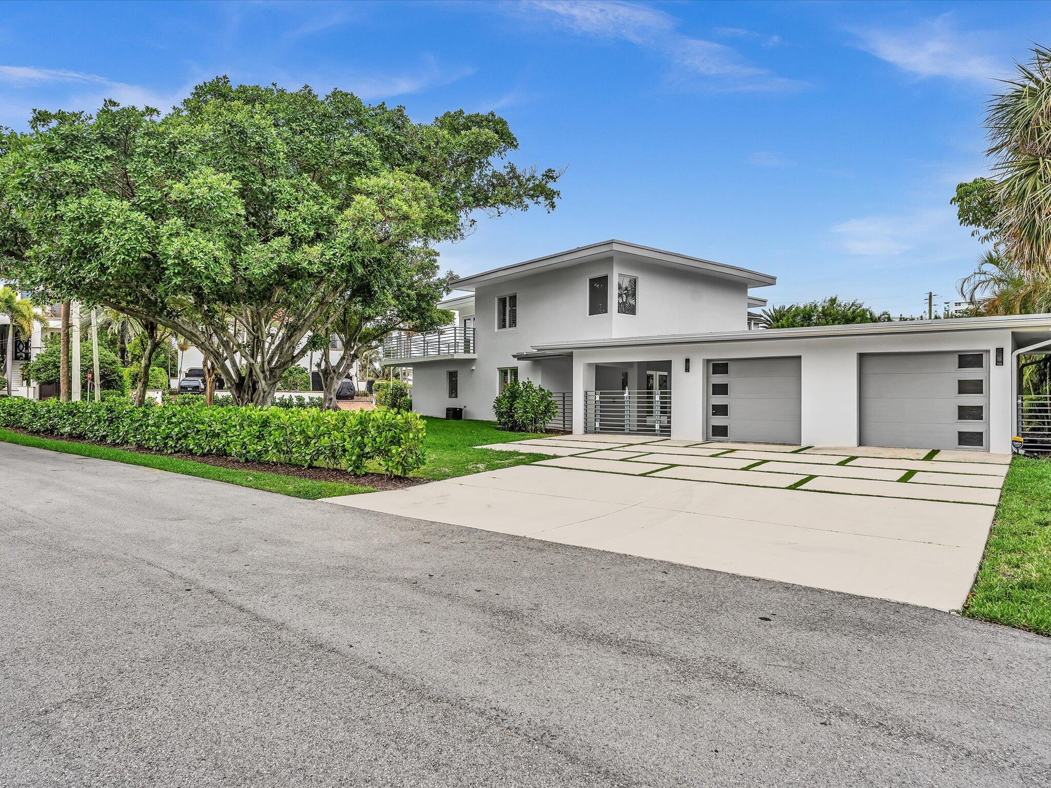 1903 Bay Pompano Beach, FL 33062