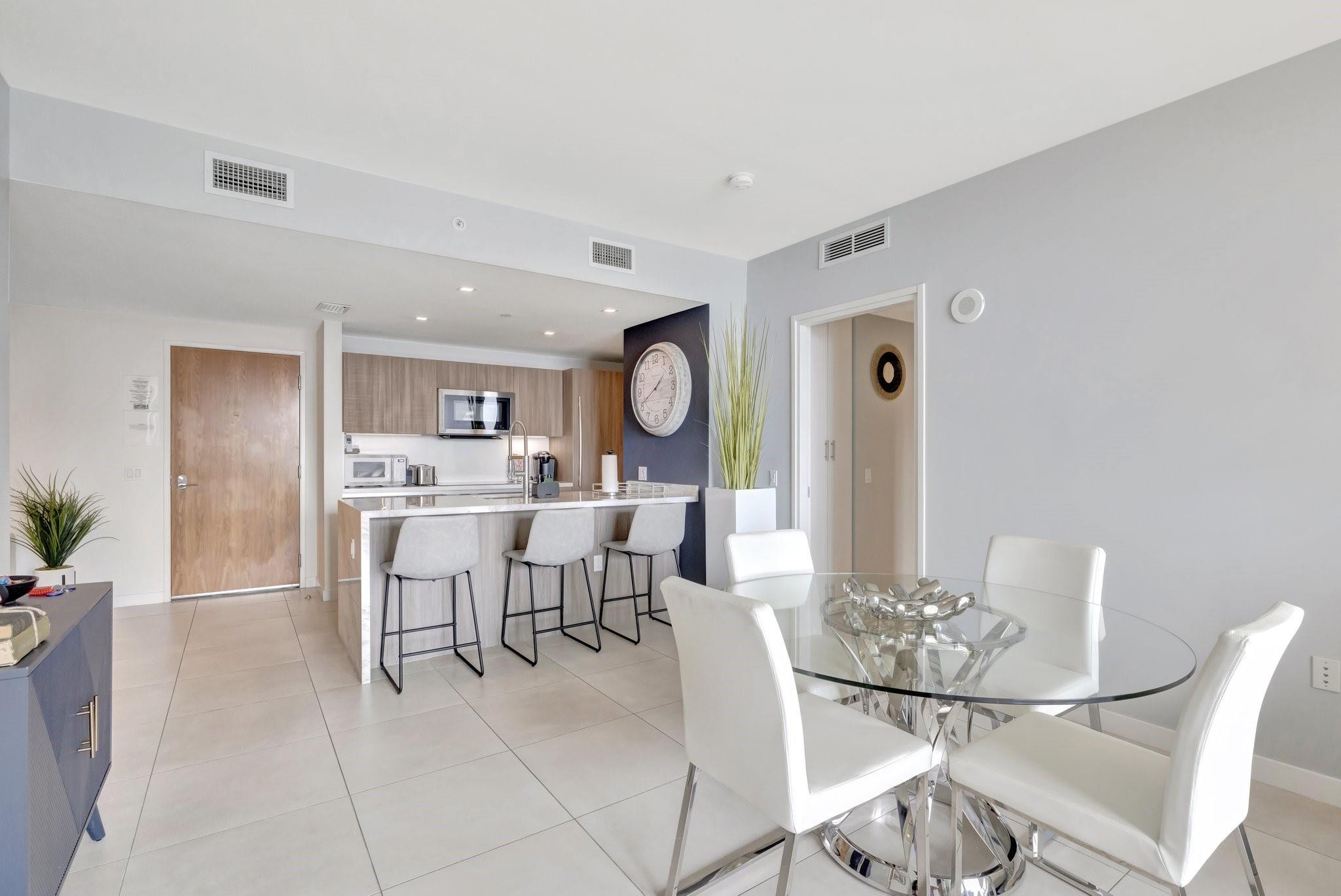 401 N Birch #703 Fort Lauderdale, FL 33304