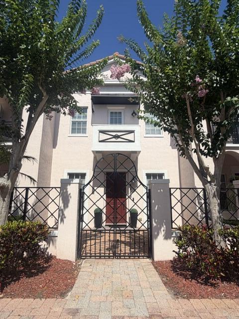 8288 NW 9th
