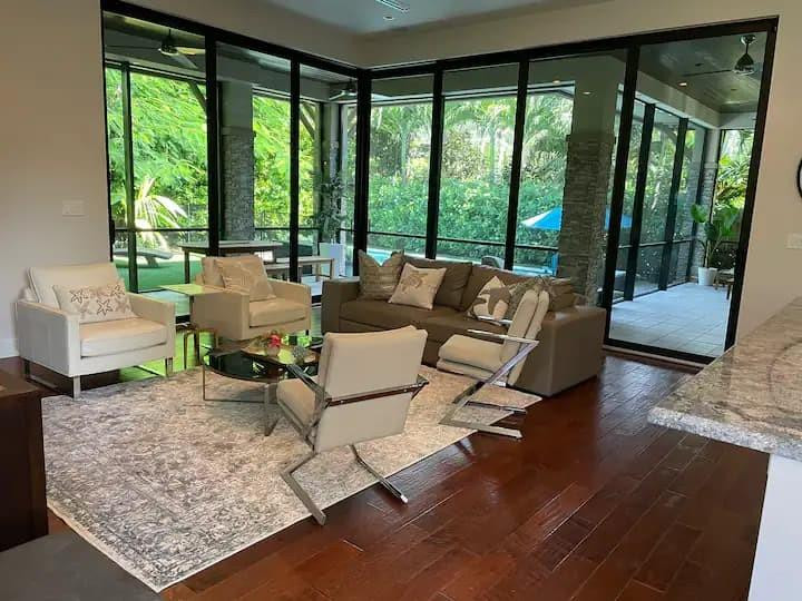 404 NE 13th Fort Lauderdale, FL 33301