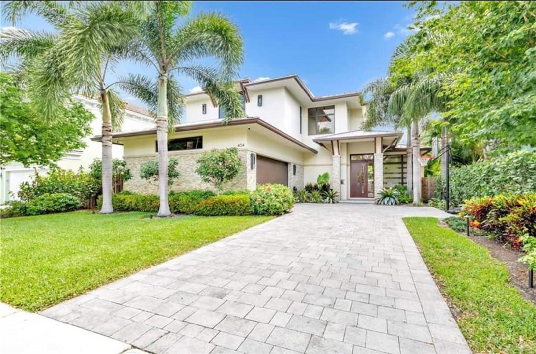 404 NE 13th Fort Lauderdale, FL 33301