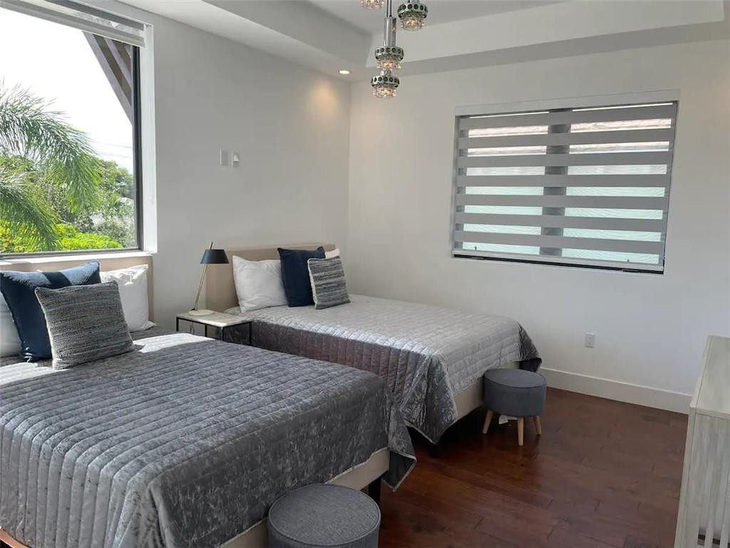 404 NE 13th Fort Lauderdale, FL 33301