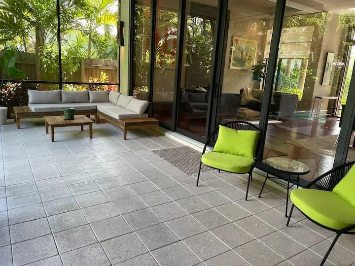 404 NE 13th Fort Lauderdale, FL 33301