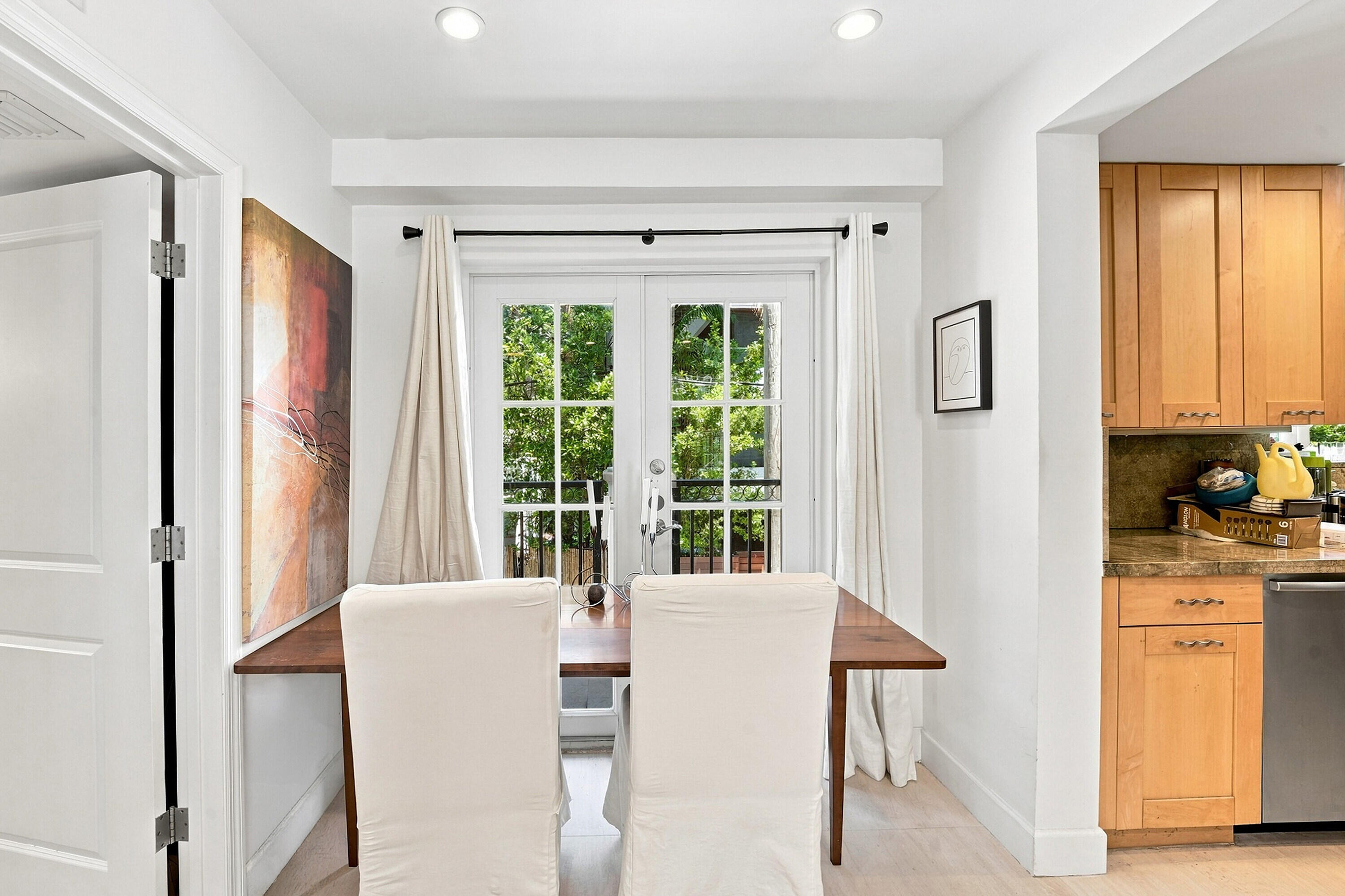 243 Meridian #113 Miami Beach, FL 33139