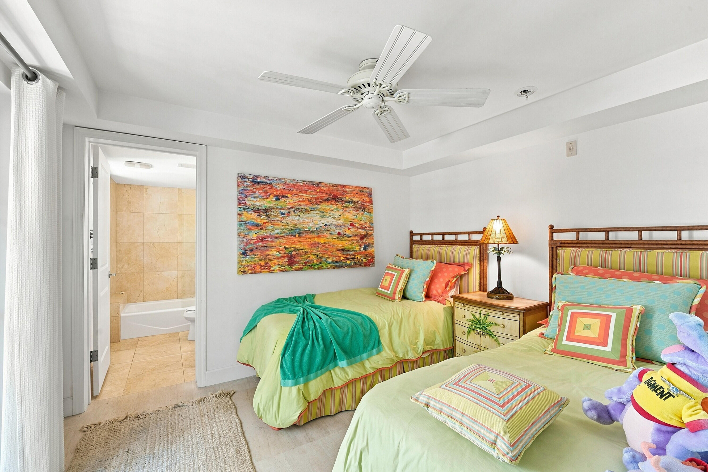 243 Meridian #113 Miami Beach, FL 33139
