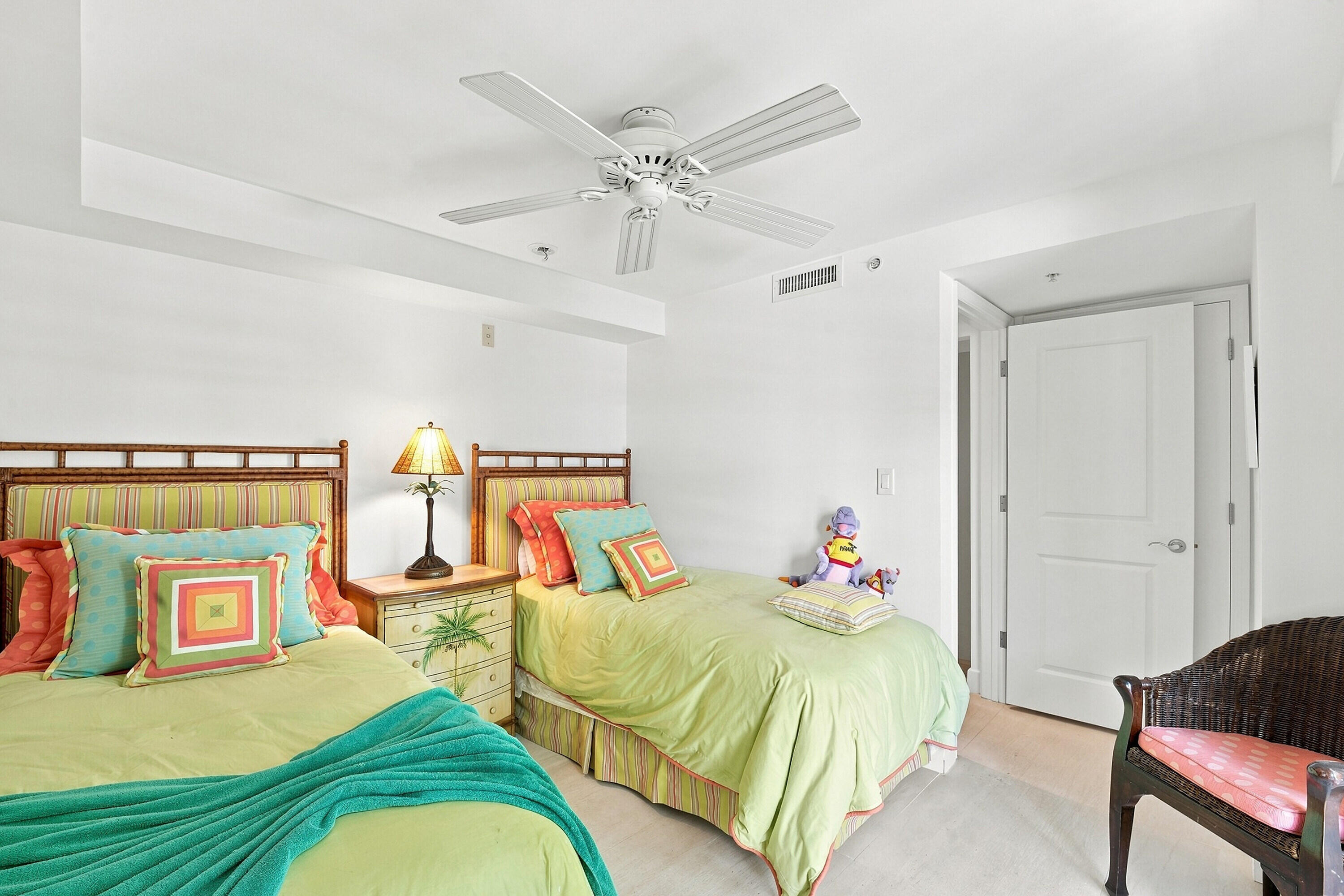 243 Meridian #113 Miami Beach, FL 33139