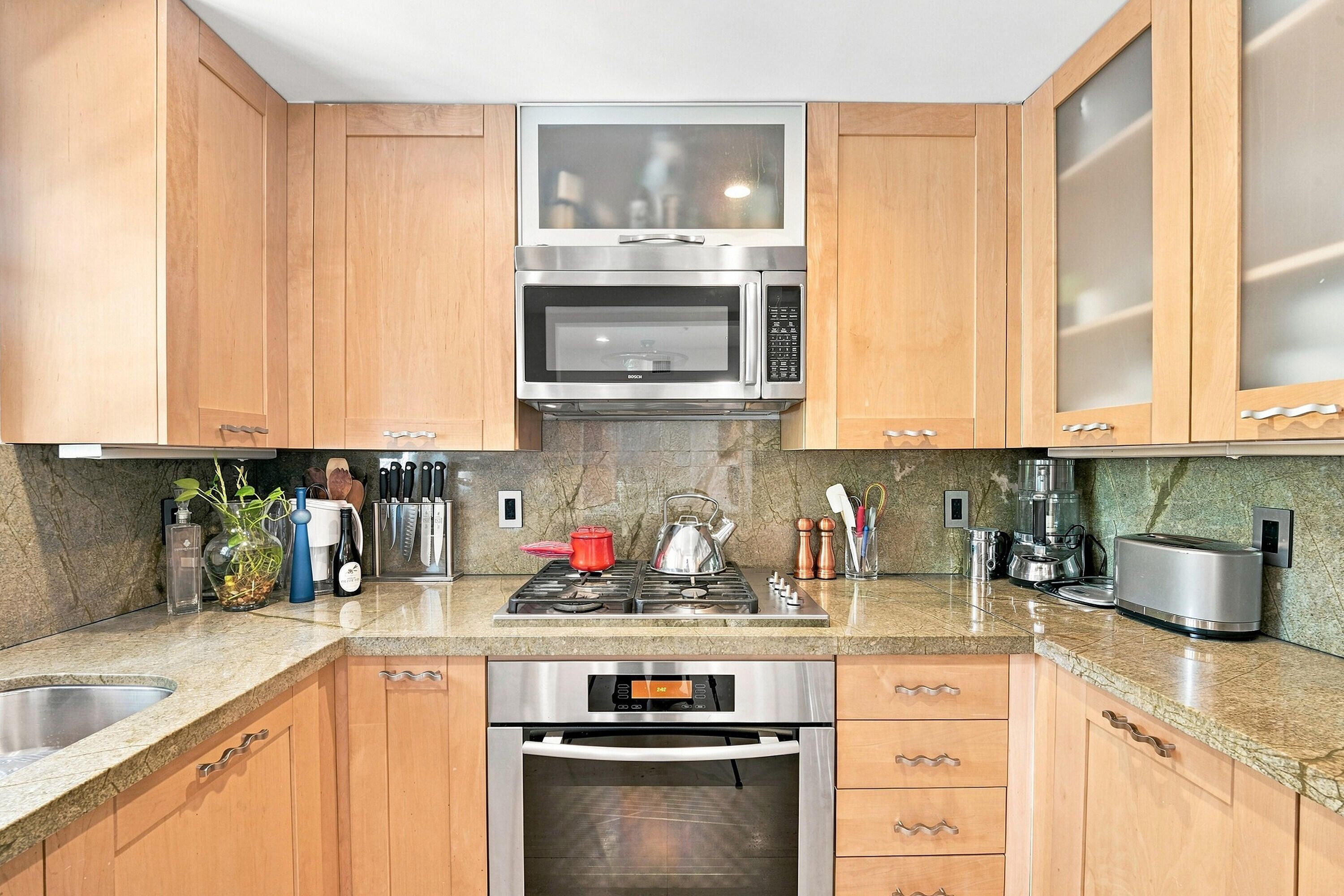 243 Meridian #113 Miami Beach, FL 33139
