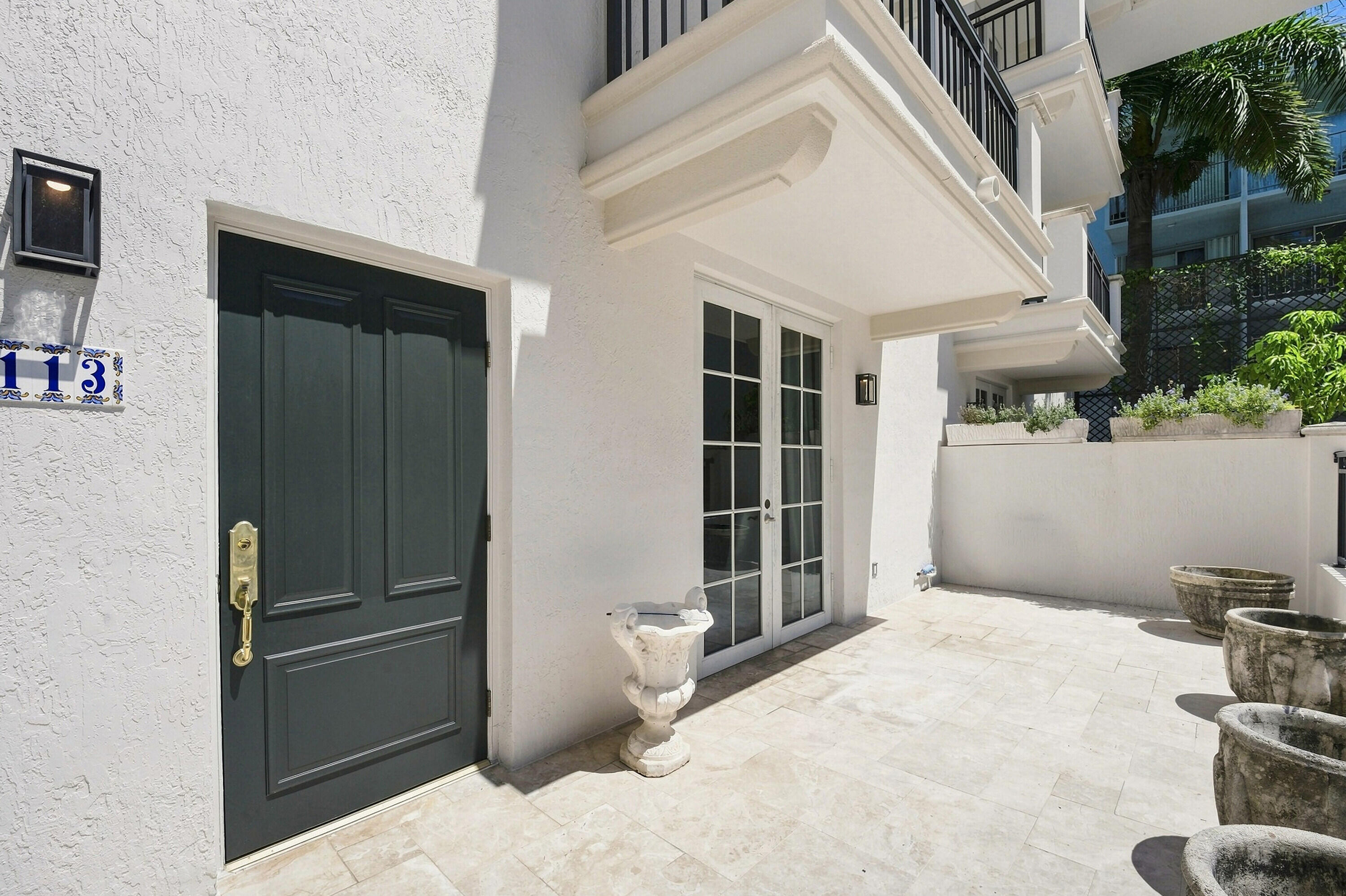 243 Meridian #113 Miami Beach, FL 33139