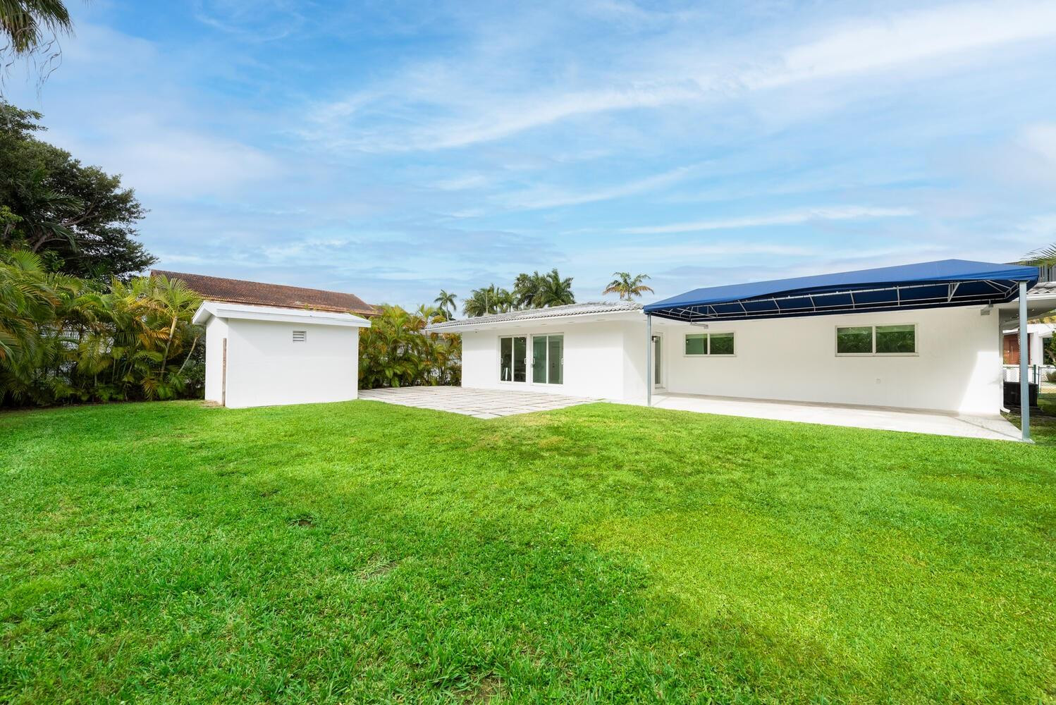 1040 N Venetian Dr Miami, FL 33139