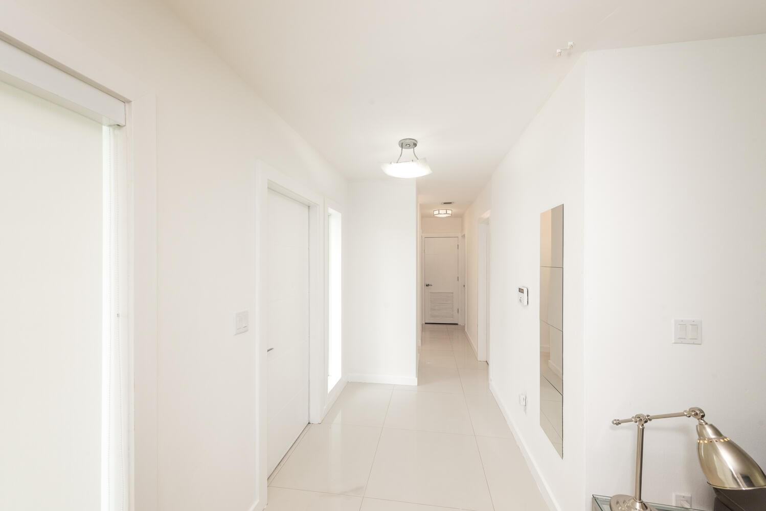 1040 N Venetian Dr Miami, FL 33139