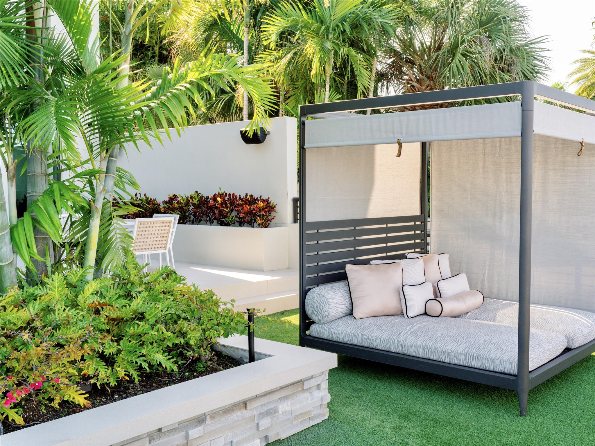 600 5th Key Dr,Fort Lauderdale, FL 33304