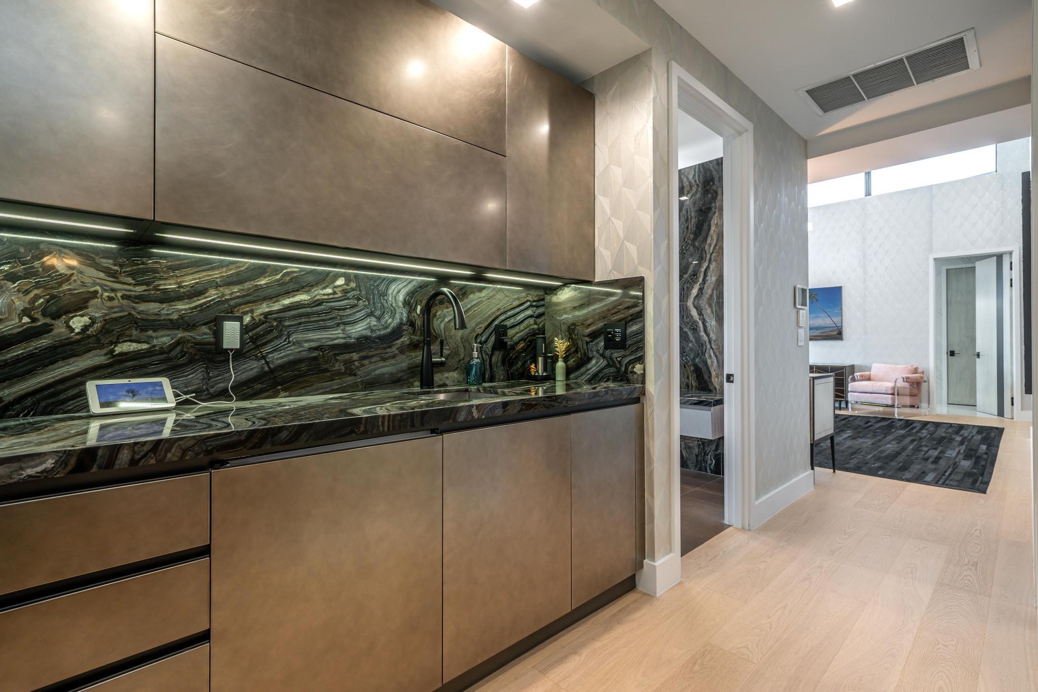 600 5th Key Dr,Fort Lauderdale, FL 33304