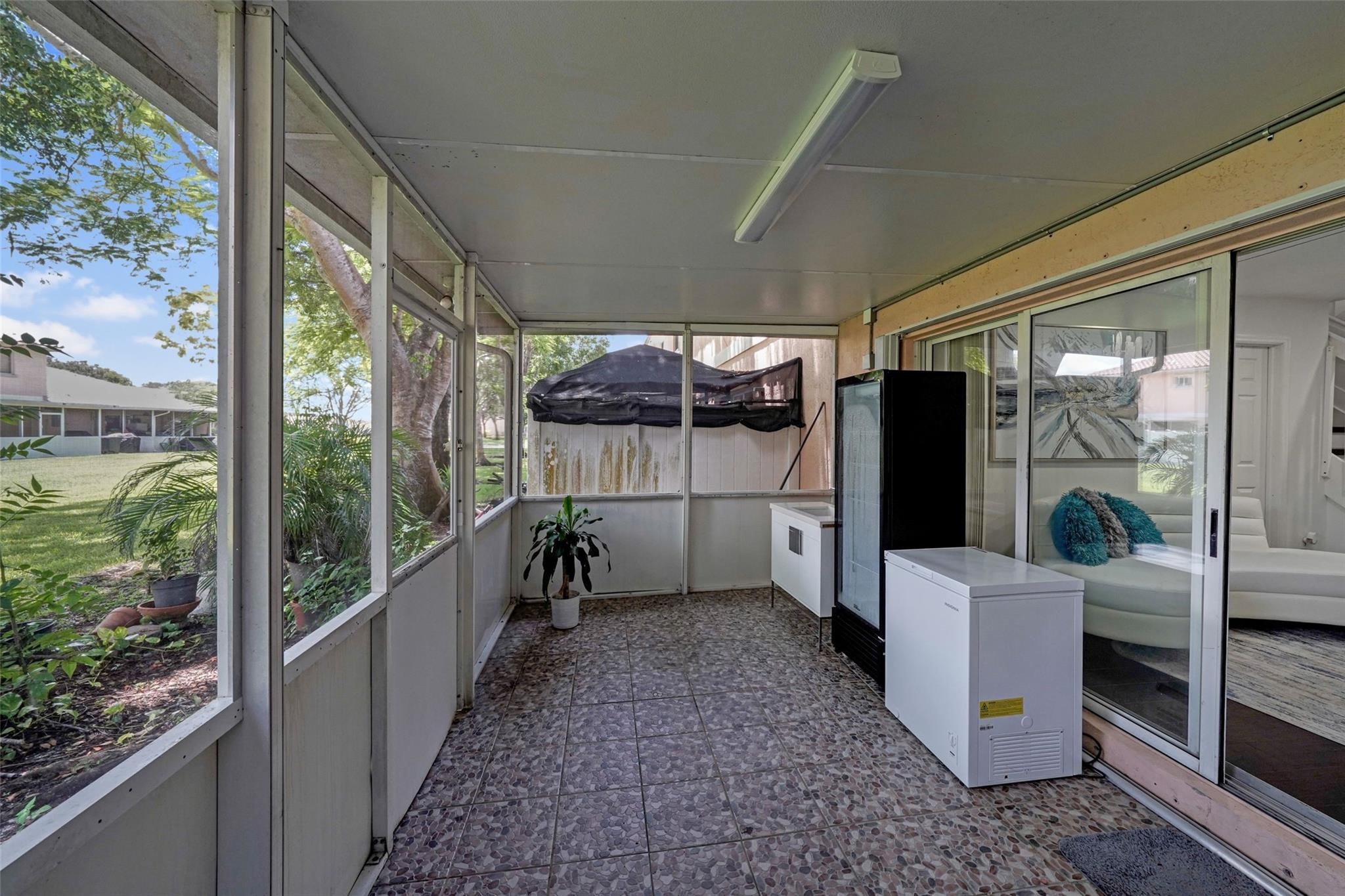 757 NW 208th Pembroke Pines, FL 33029