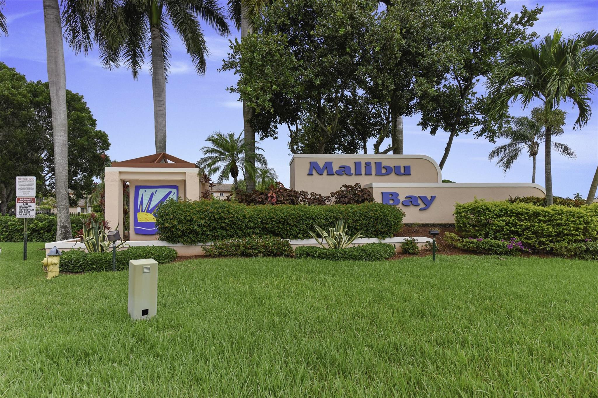 757 NW 208th Pembroke Pines, FL 33029