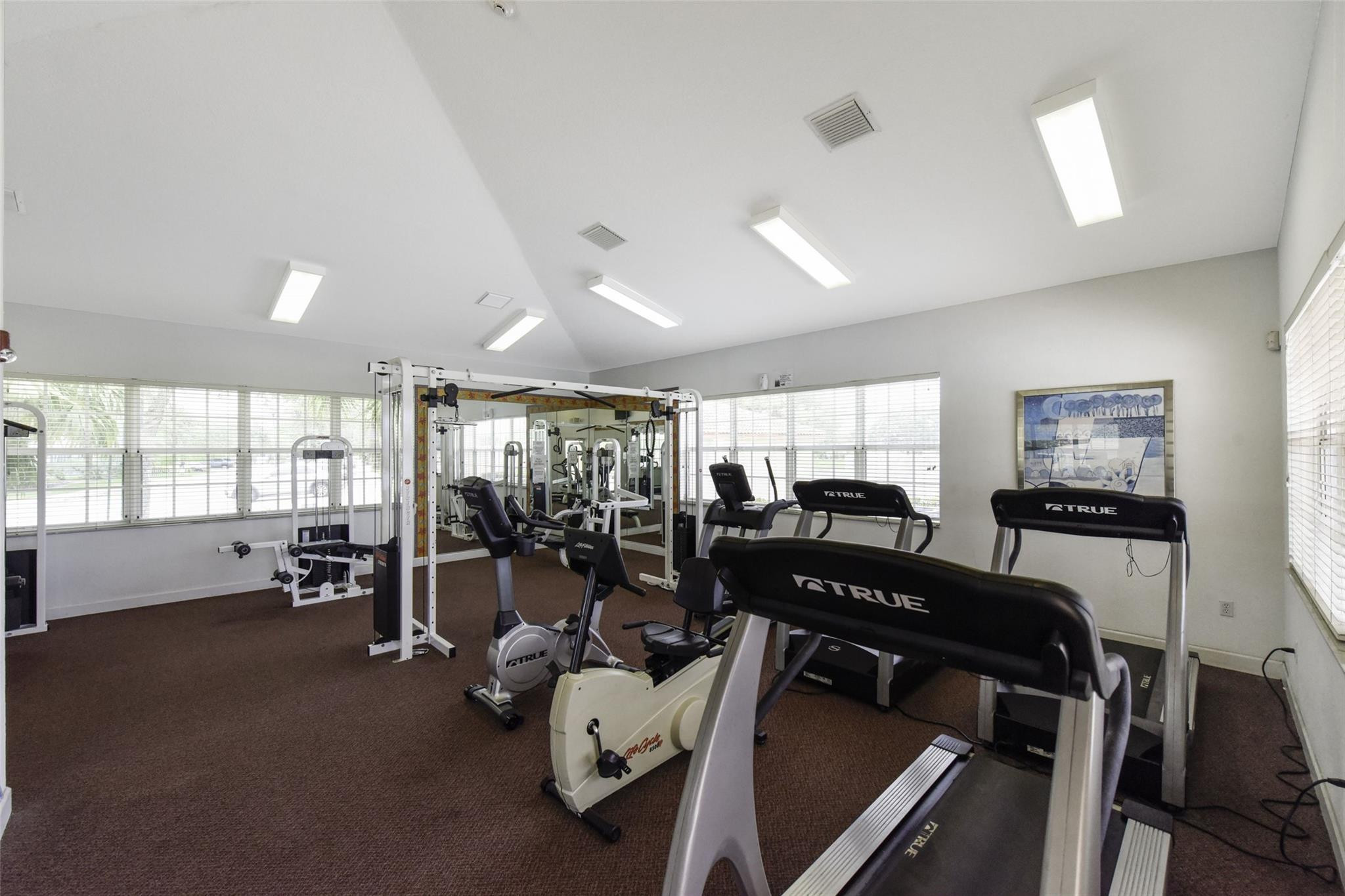 757 NW 208th Pembroke Pines, FL 33029