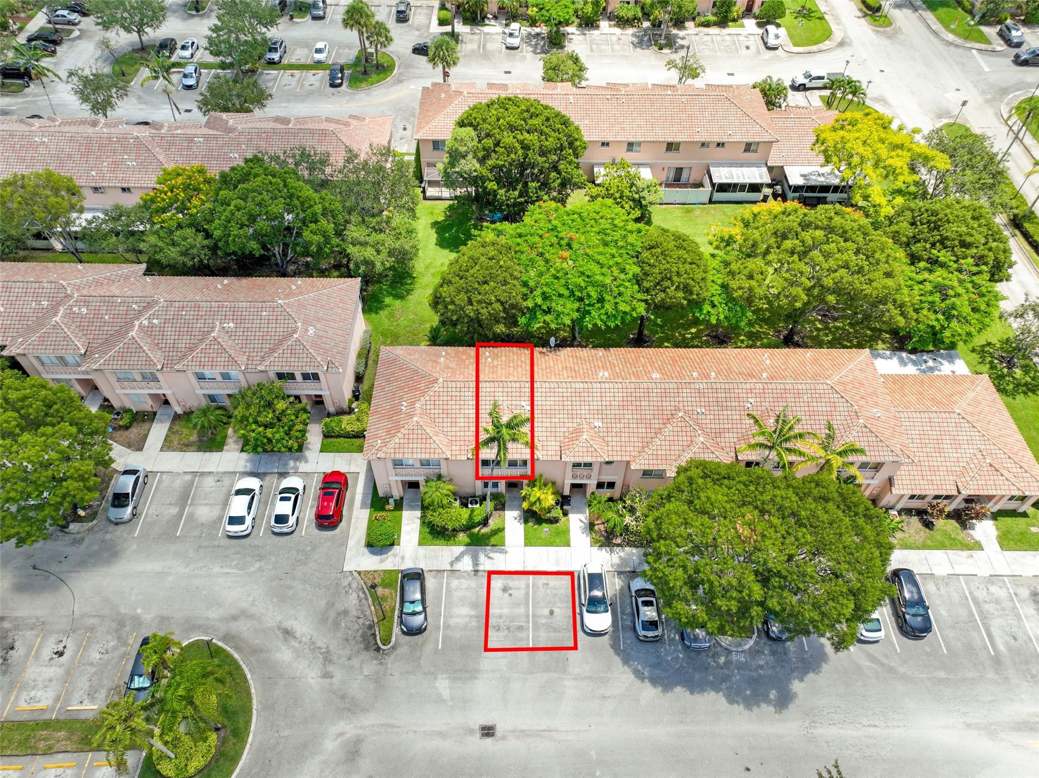 757 NW 208th Pembroke Pines, FL 33029