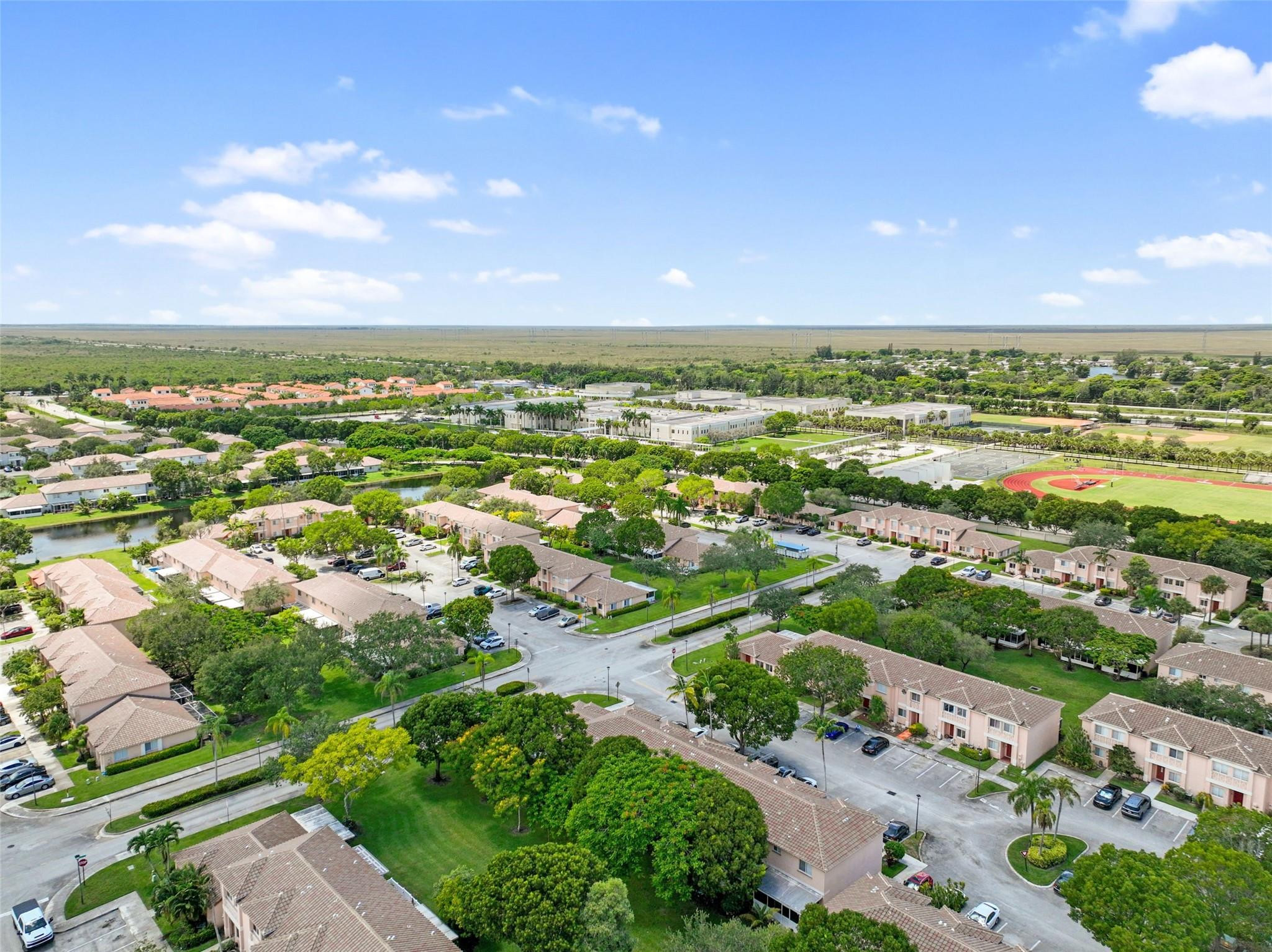 757 NW 208th Pembroke Pines, FL 33029