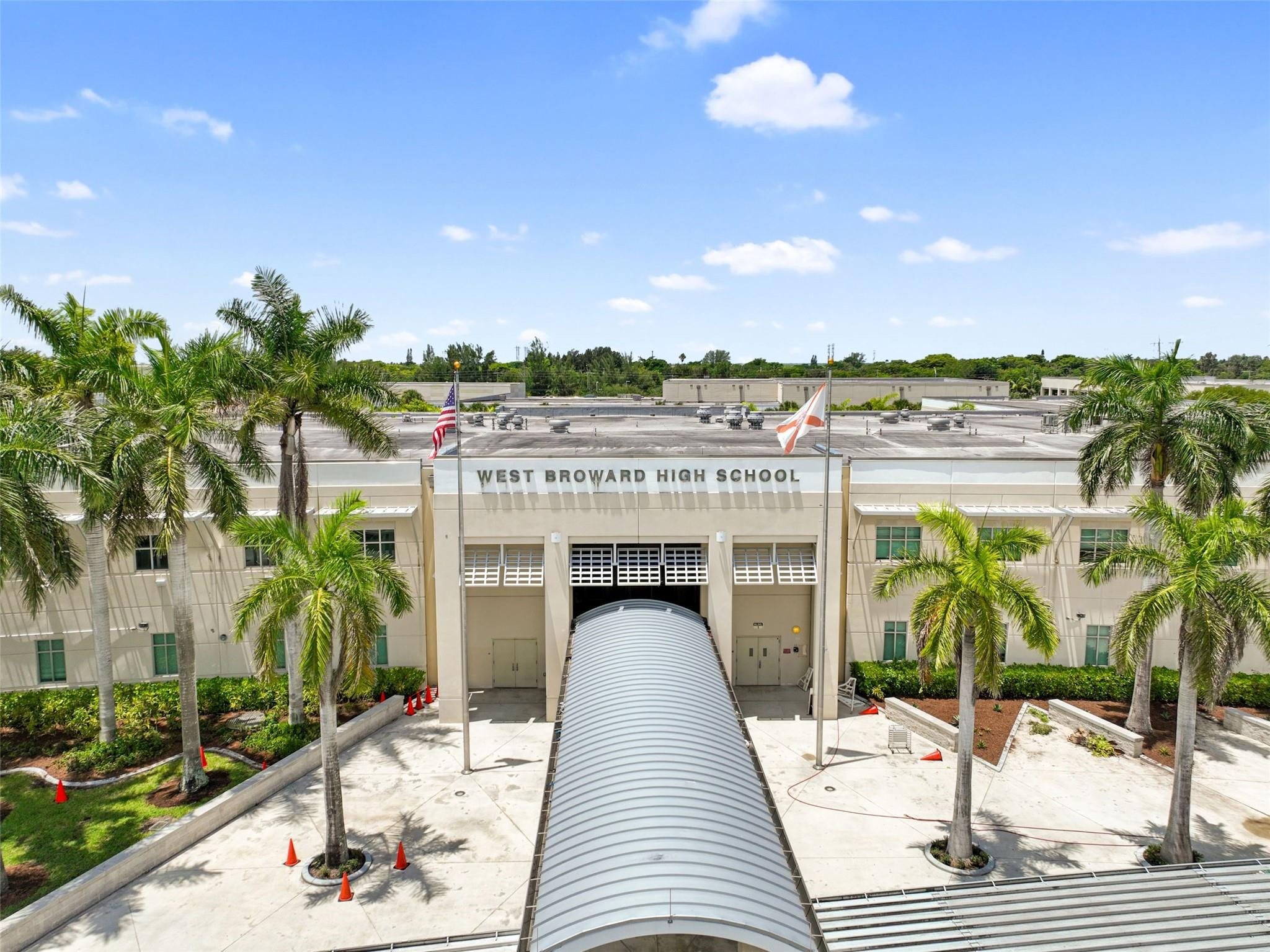 757 NW 208th Pembroke Pines, FL 33029