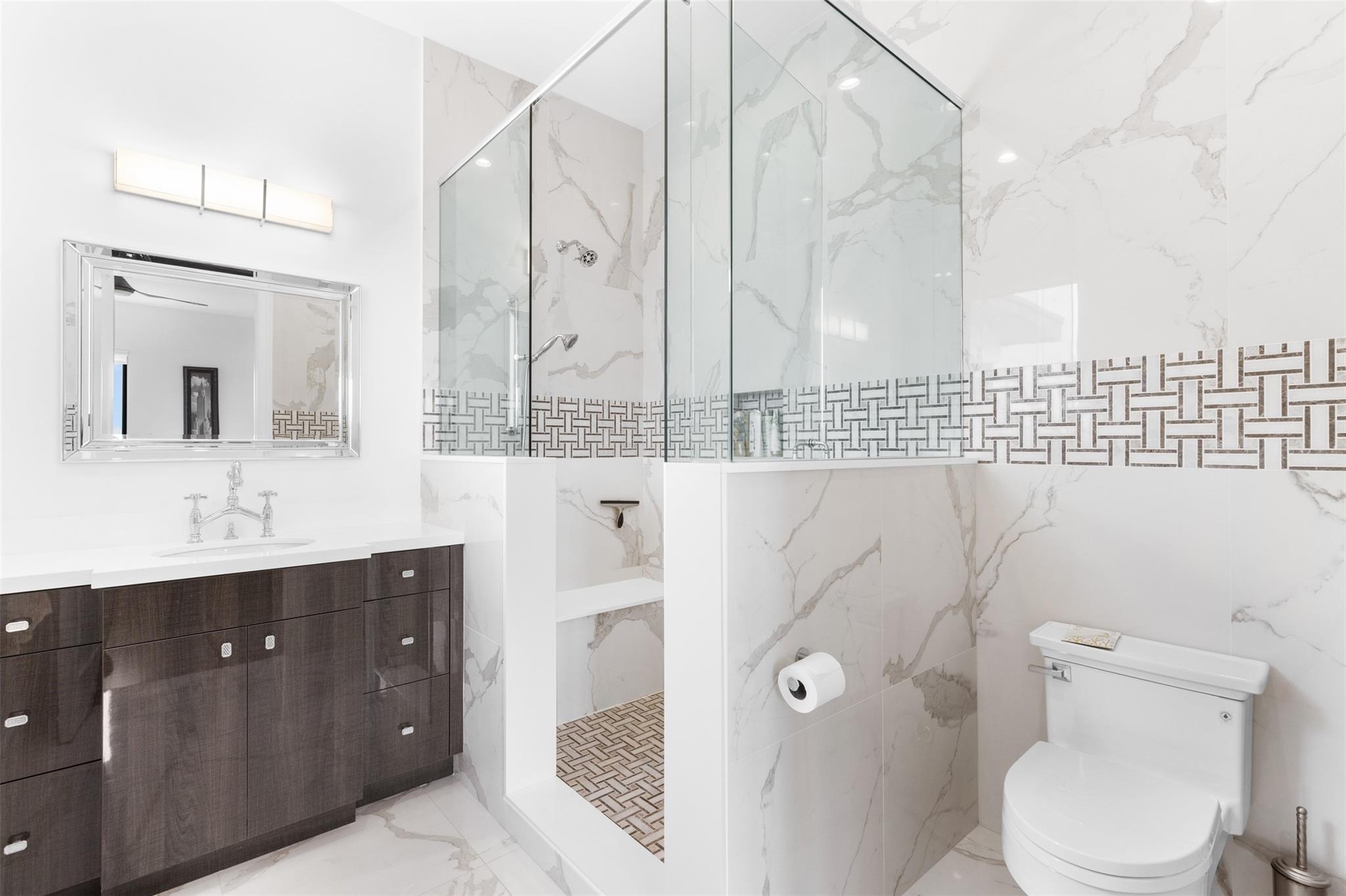 797 Middle Riv Dr Fort Lauderdale, FL 33304