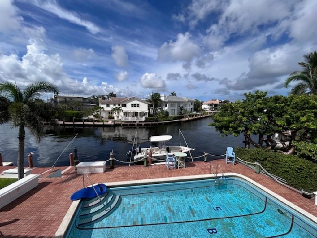 1120 Highland Bch Dr