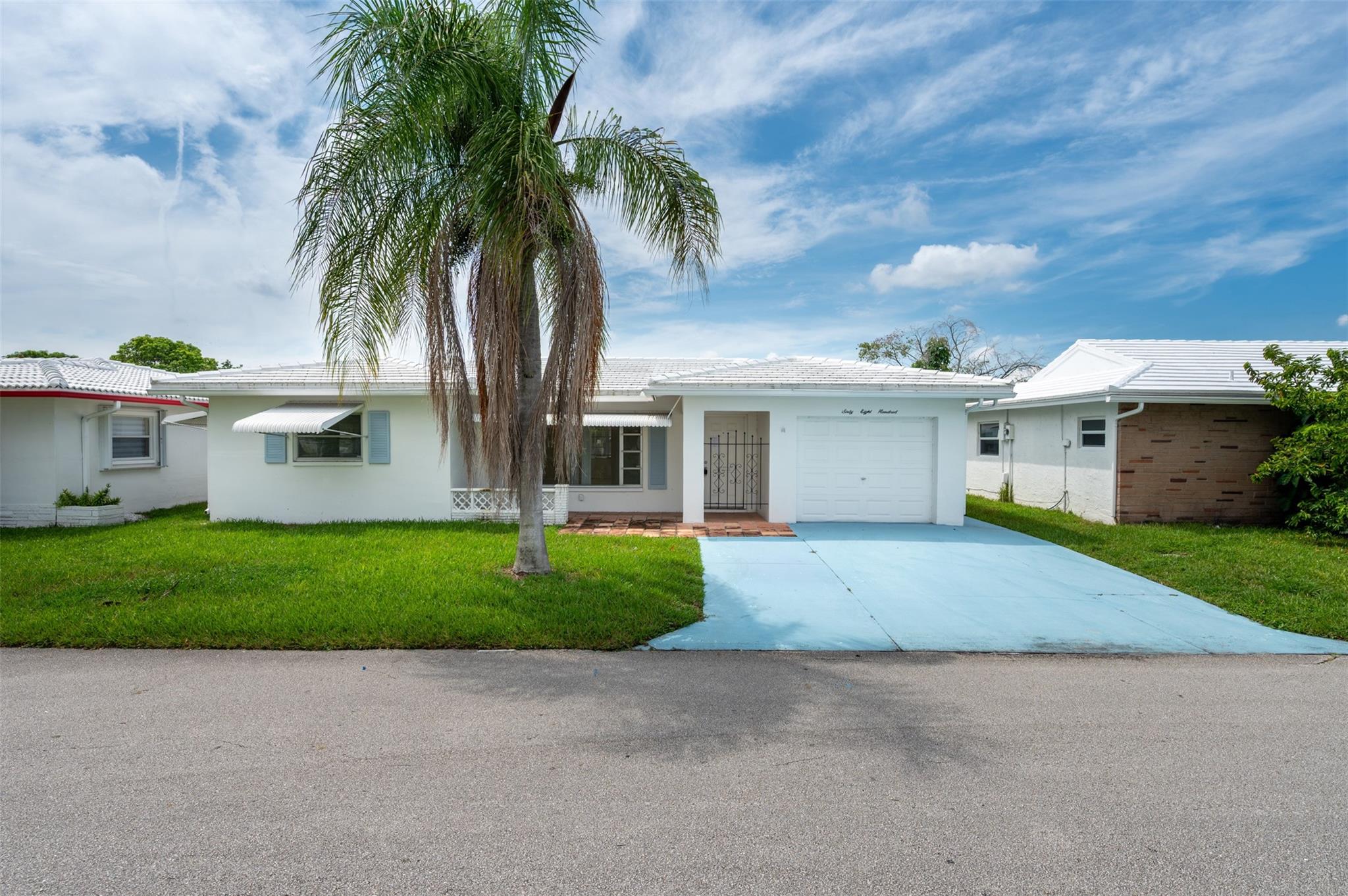 6800 NW 74th Pl