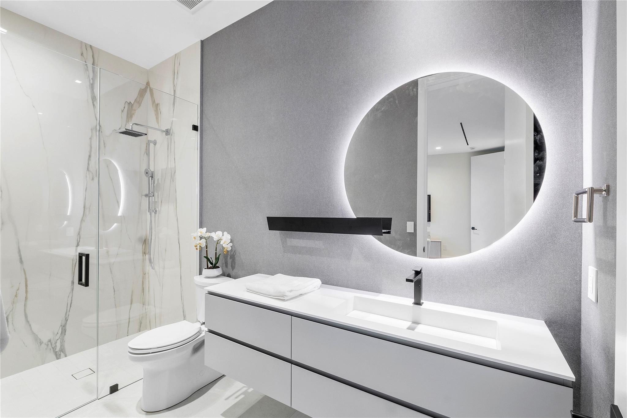 2880 NE 28th St Fort Lauderdale, FL 33306