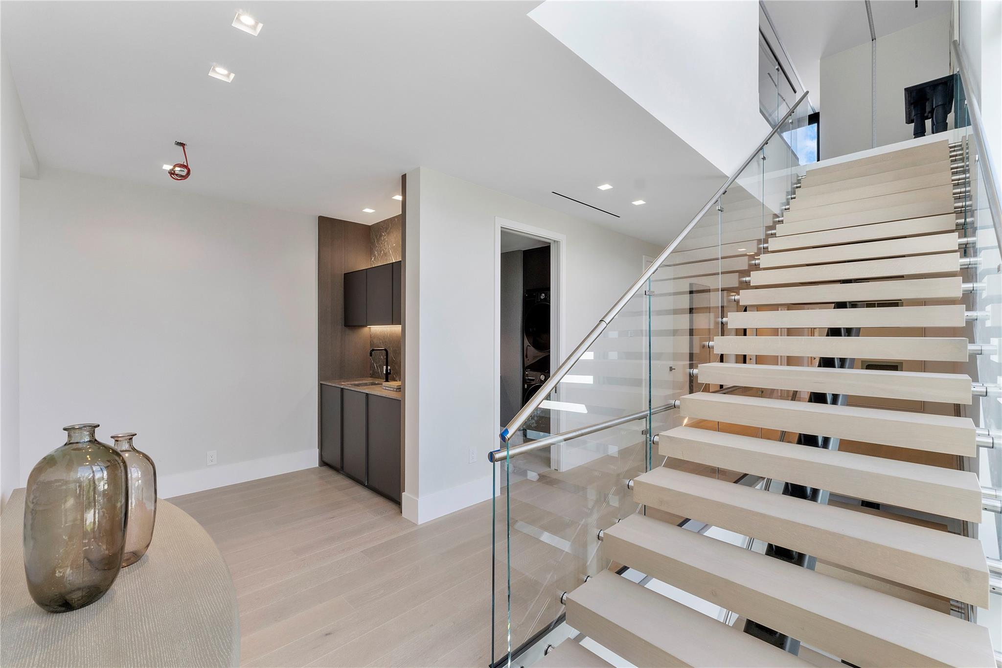 2880 NE 28th St Fort Lauderdale, FL 33306