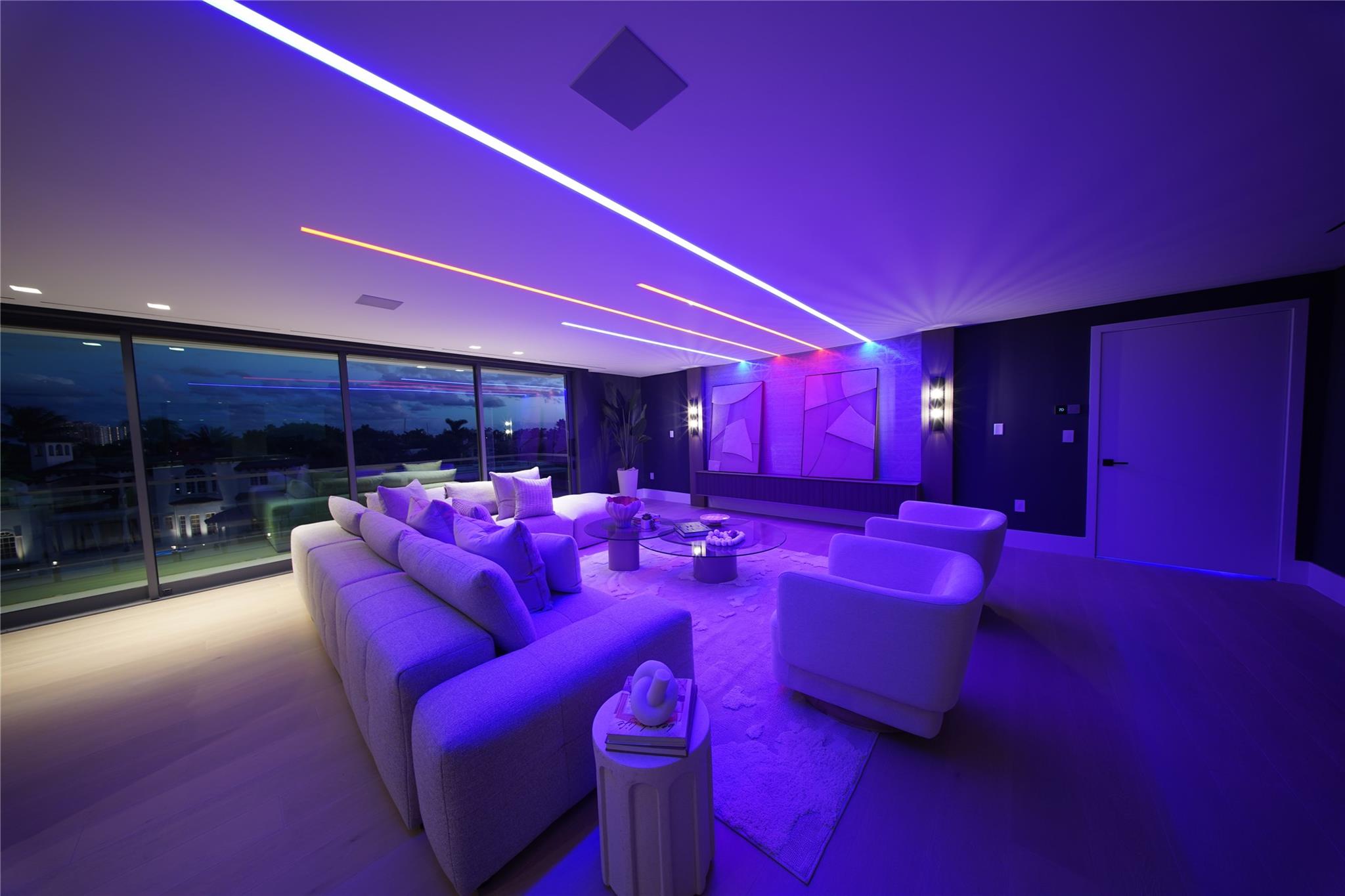 2880 NE 28th St Fort Lauderdale, FL 33306